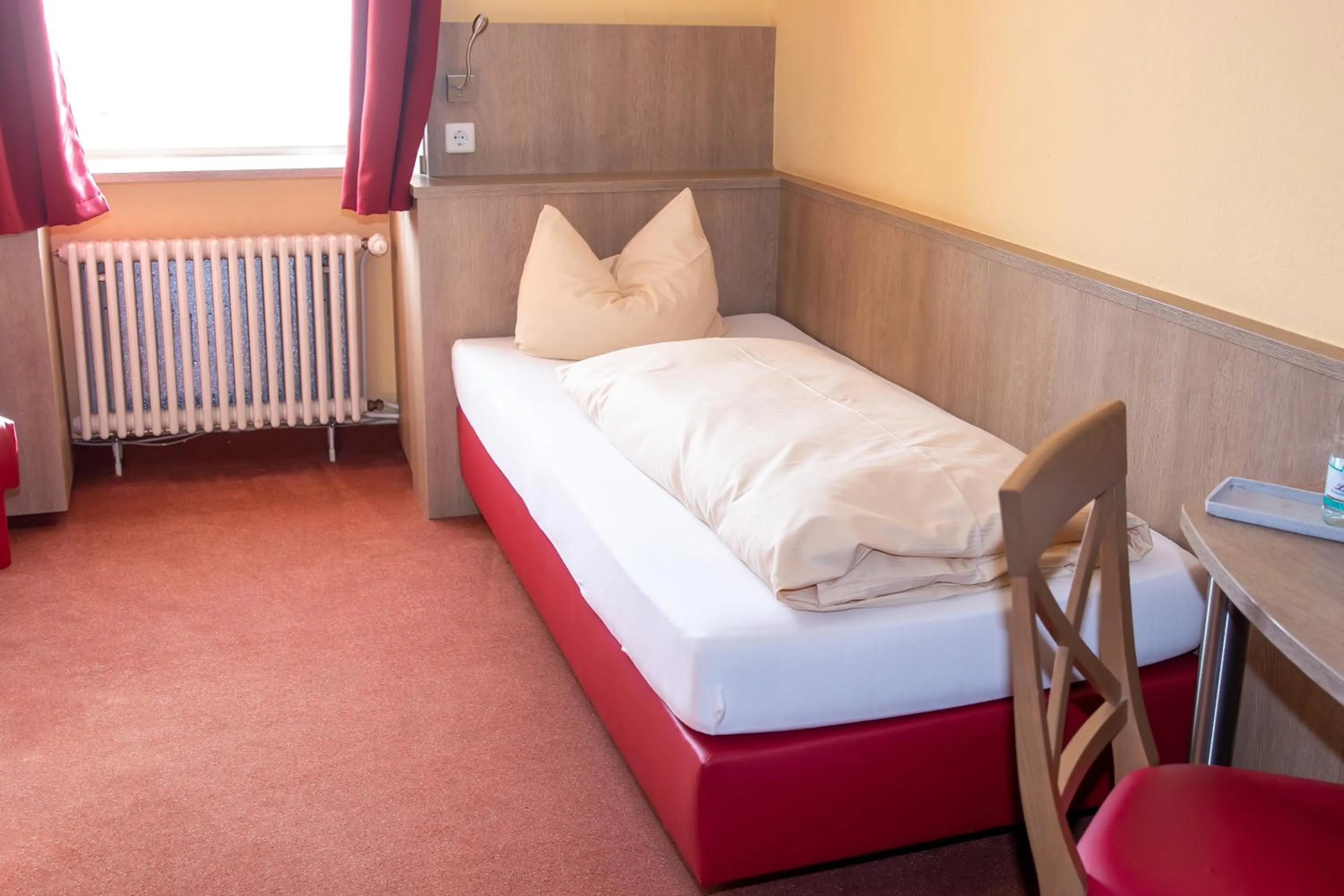 Standard Twin Room - single occupancy in Hotel Restaurant Löwen