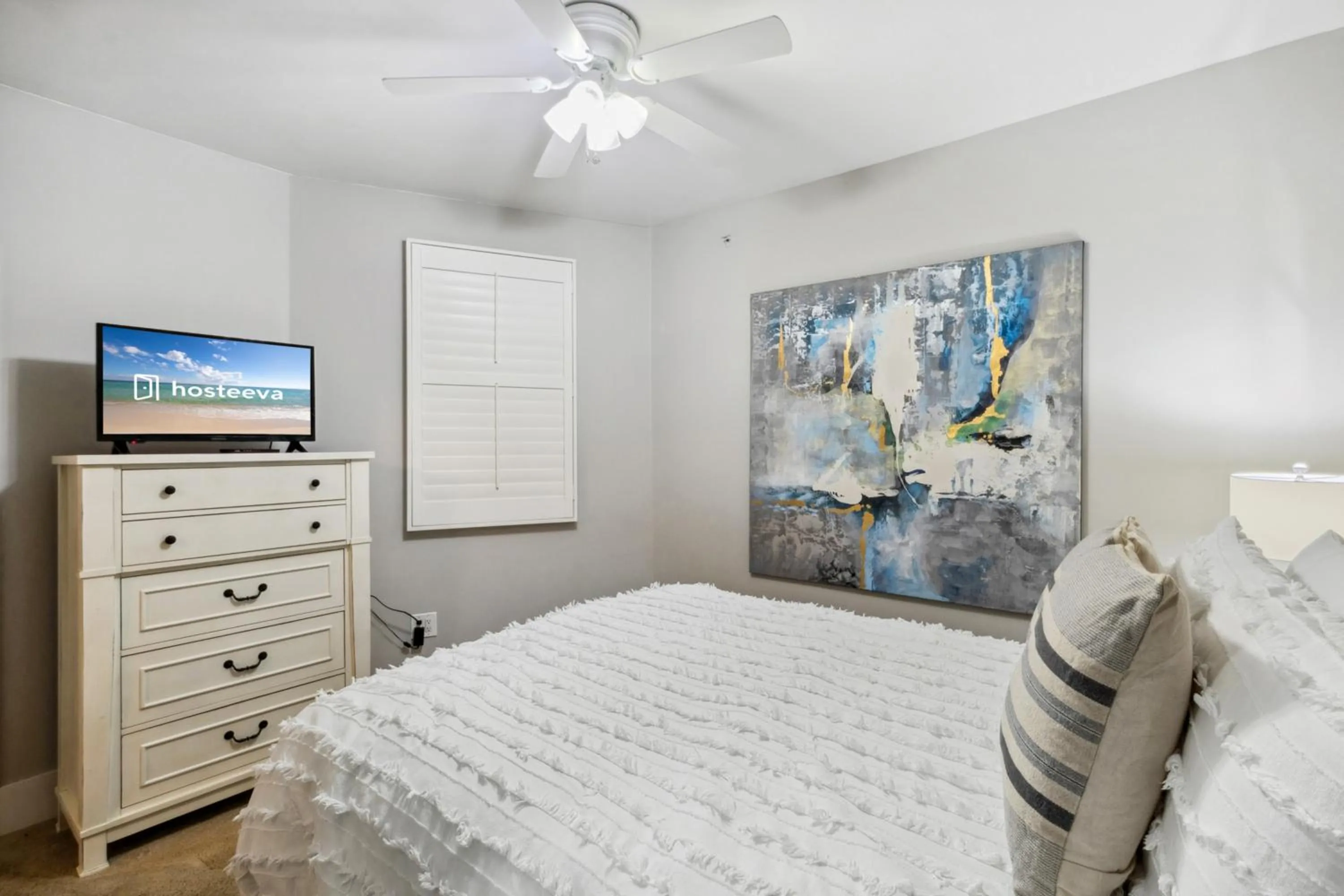 Bedroom, Bed in Caribe Resort by Hosteeva