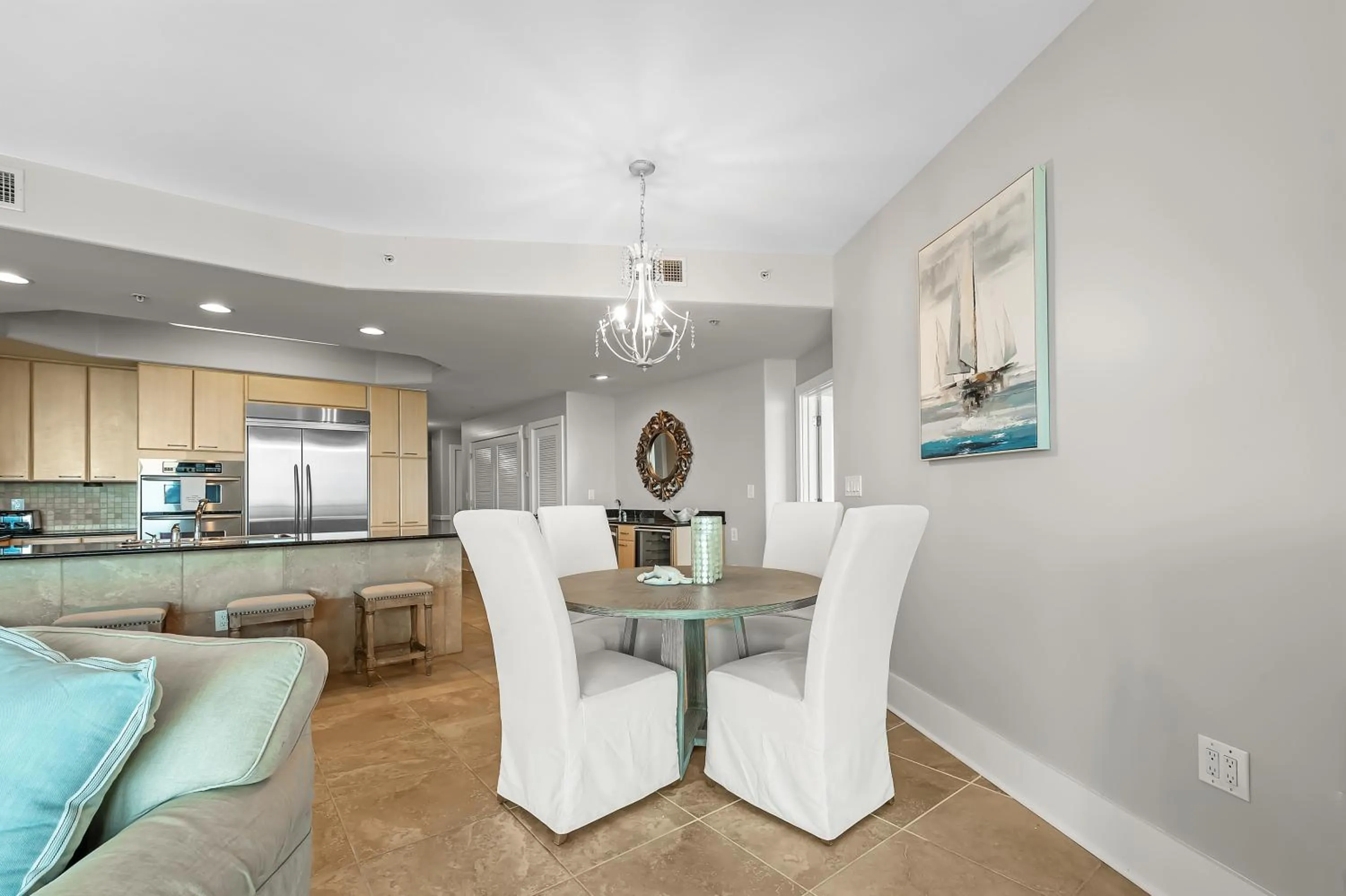 Dining area in Caribe Resort by Hosteeva