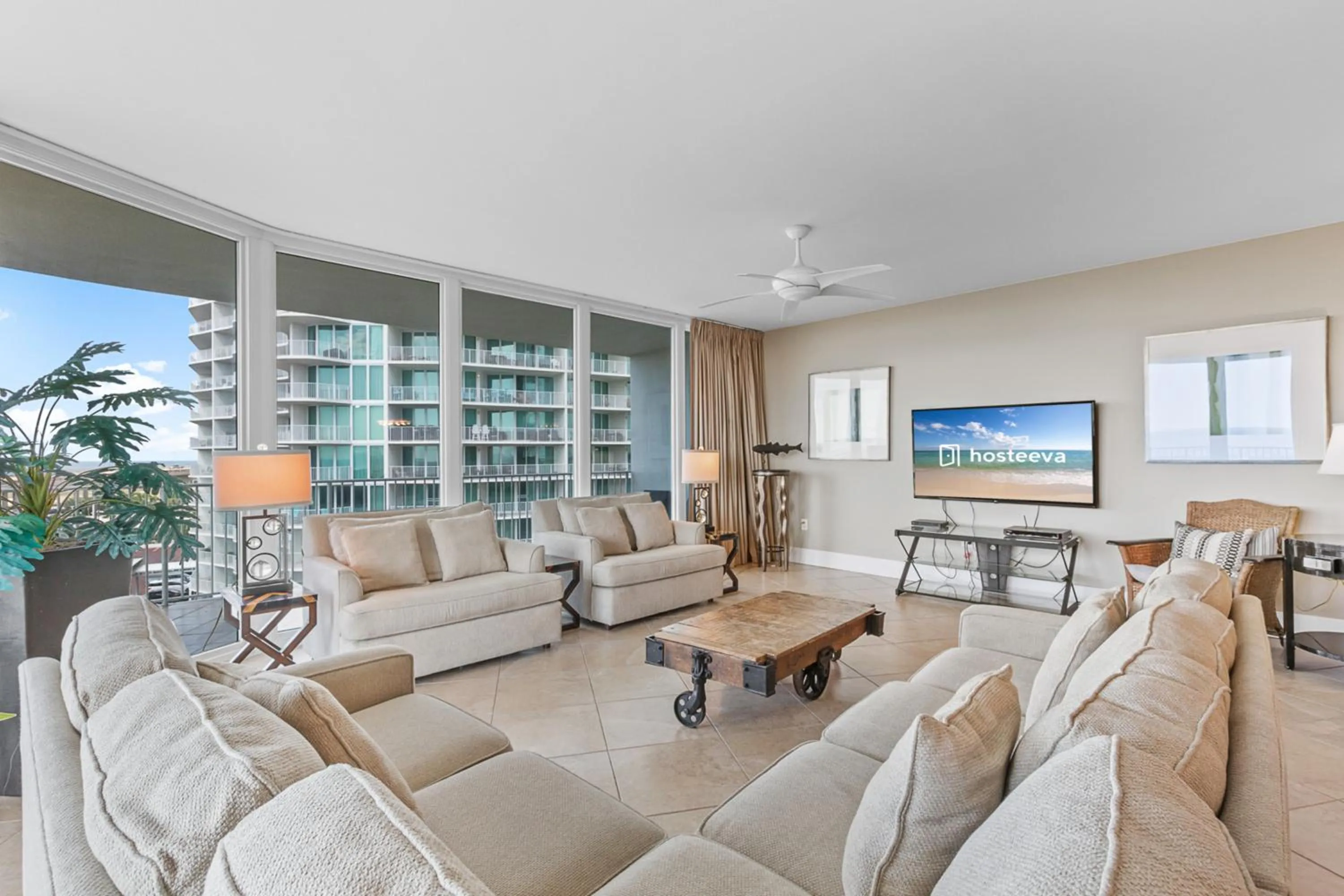 Living room in Caribe Resort by Hosteeva