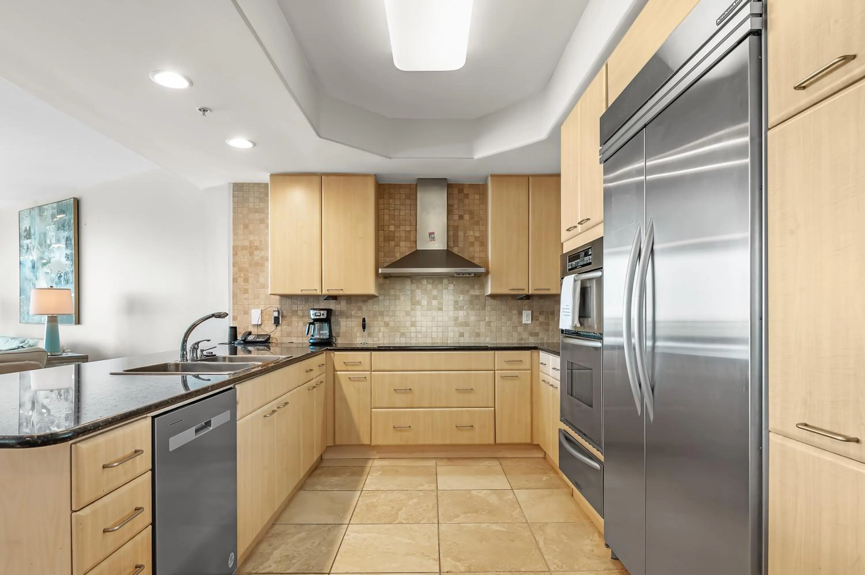 Kitchen or kitchenette in Caribe Resort by Hosteeva