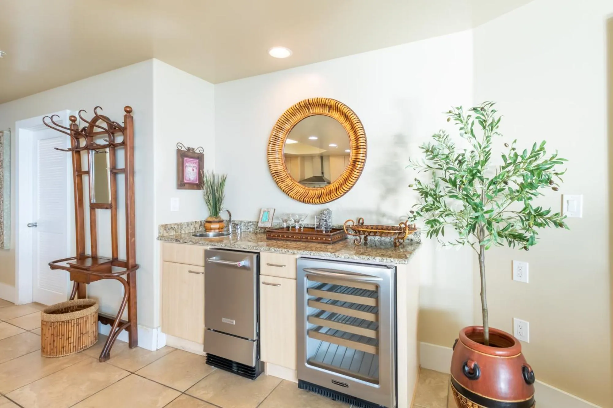 Kitchen or kitchenette in Caribe Resort by Hosteeva