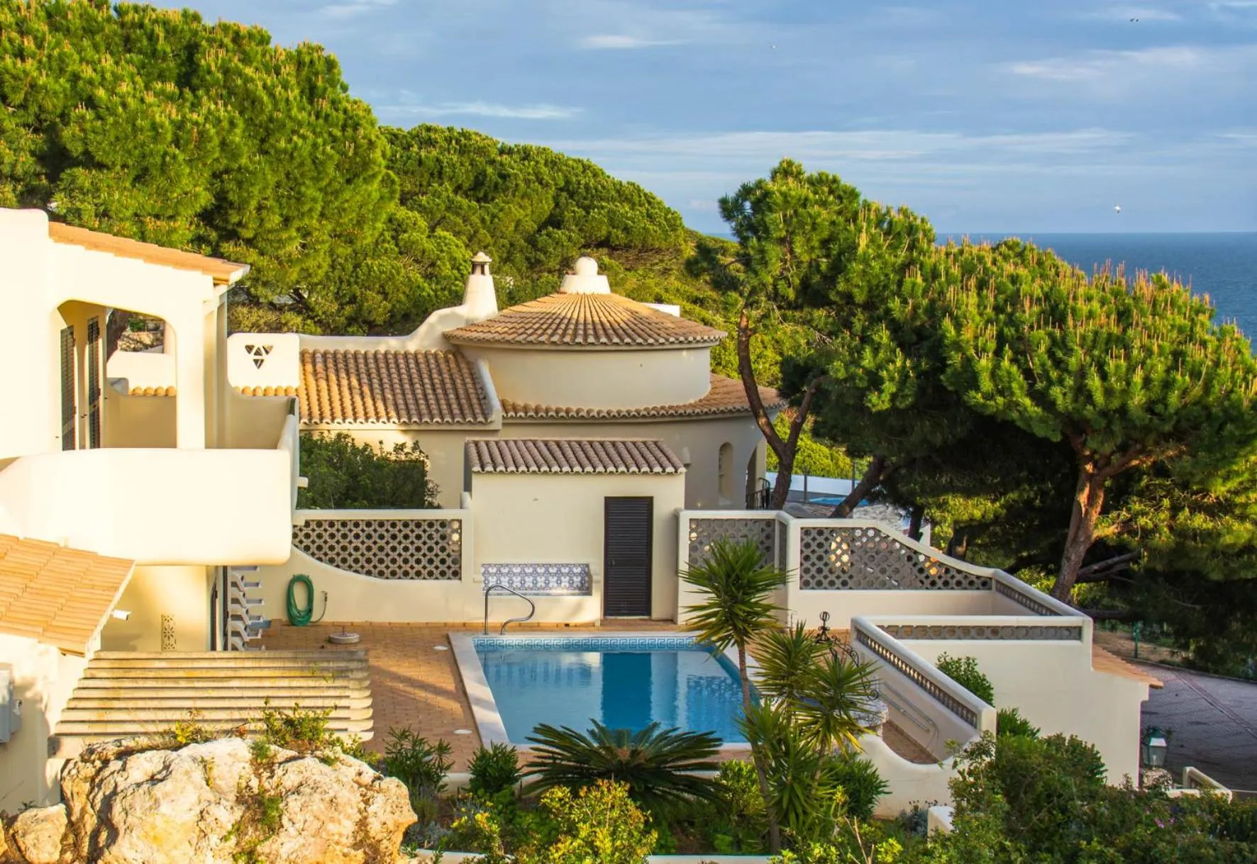 Swimming pool in Algar Seco Parque