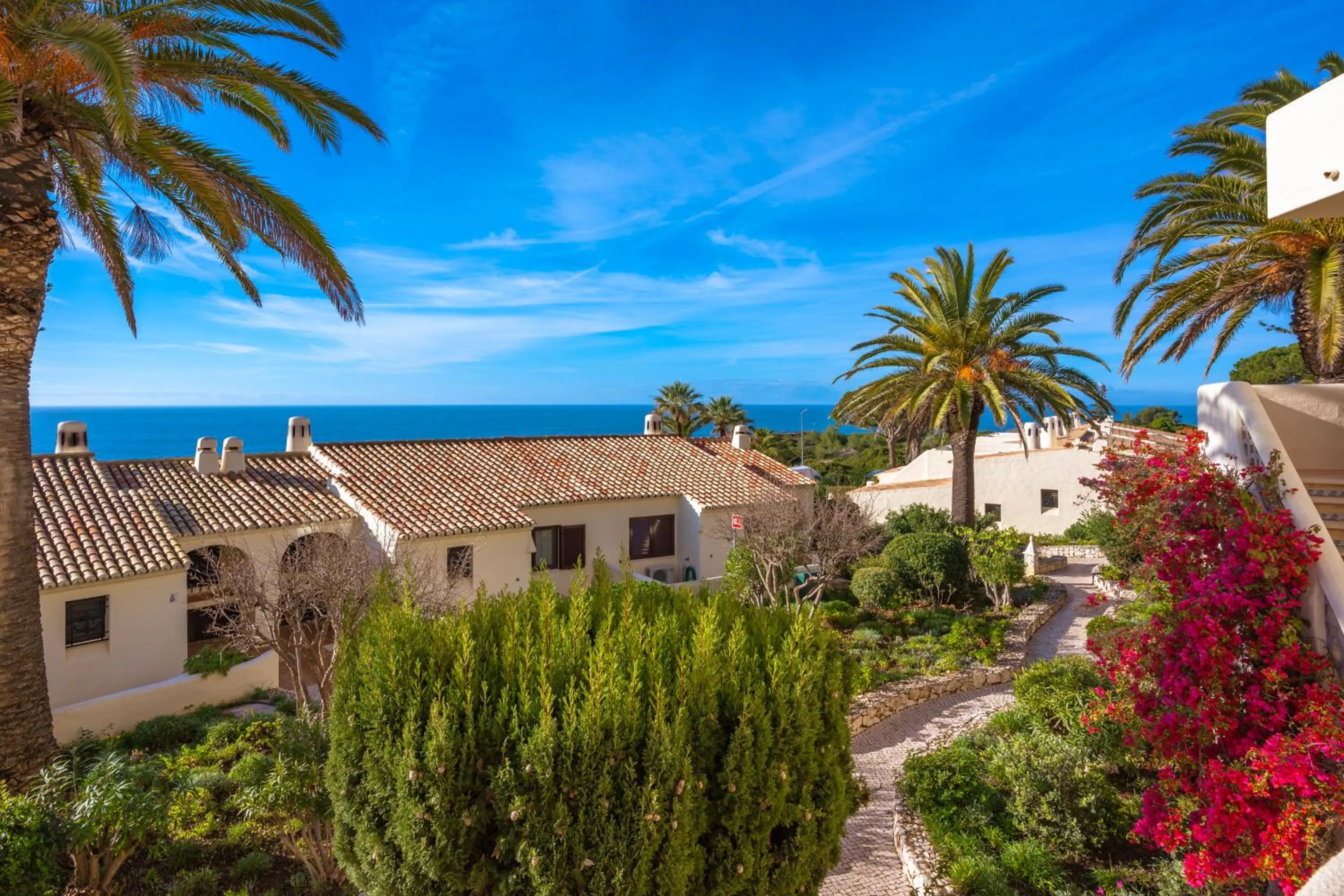 Garden view in Algar Seco Parque