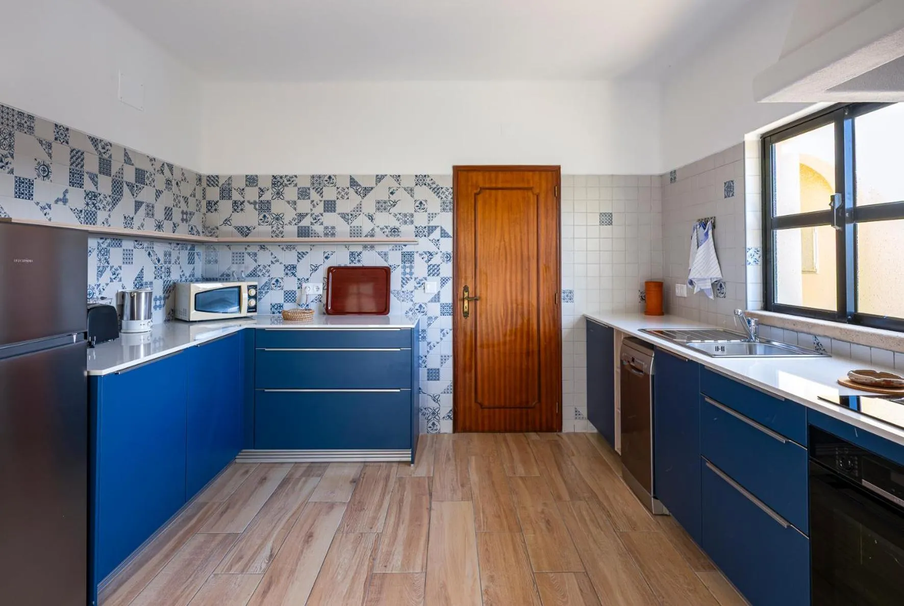 Coffee/tea facilities in Algar Seco Parque