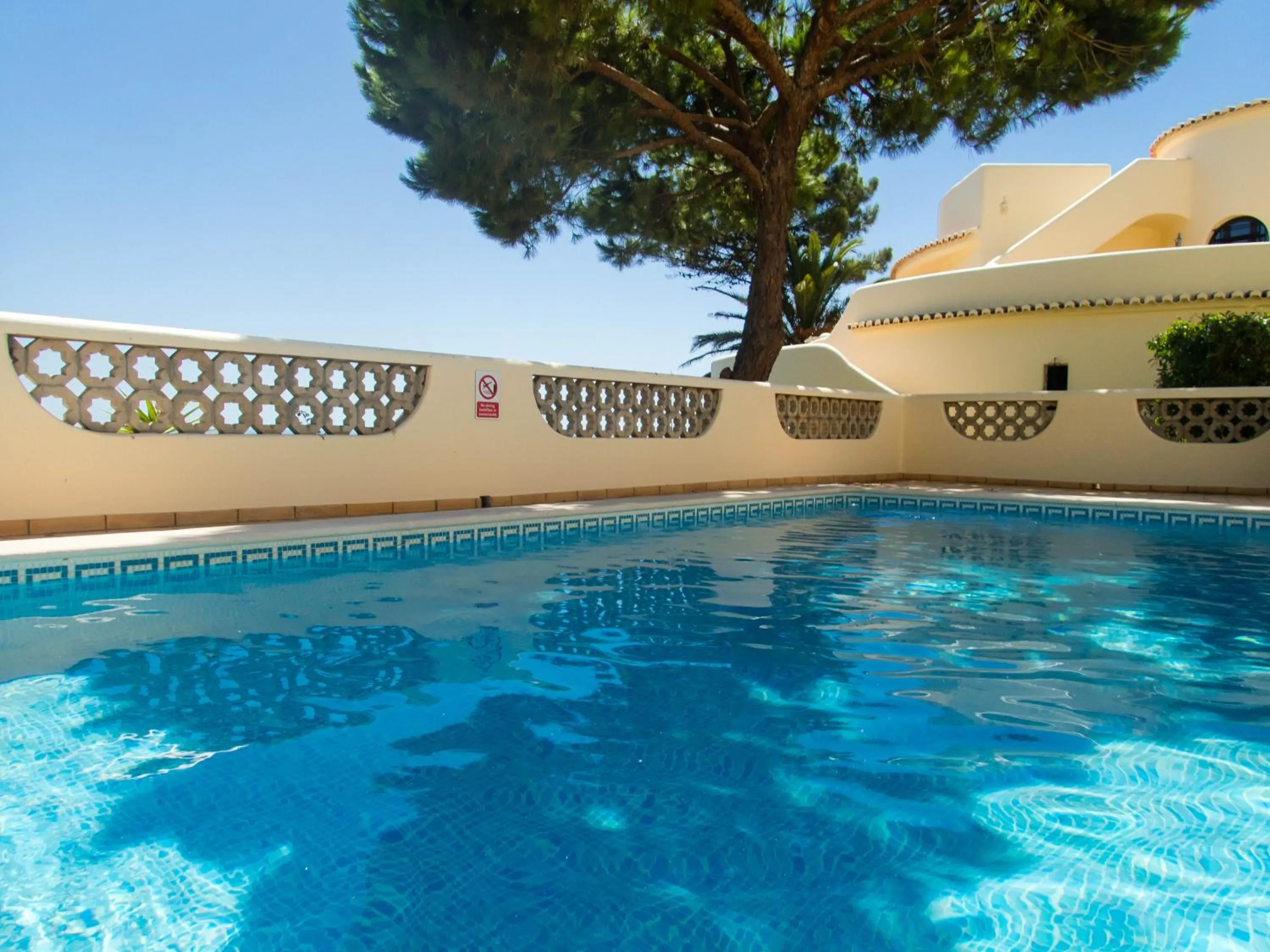 Swimming pool in Algar Seco Parque