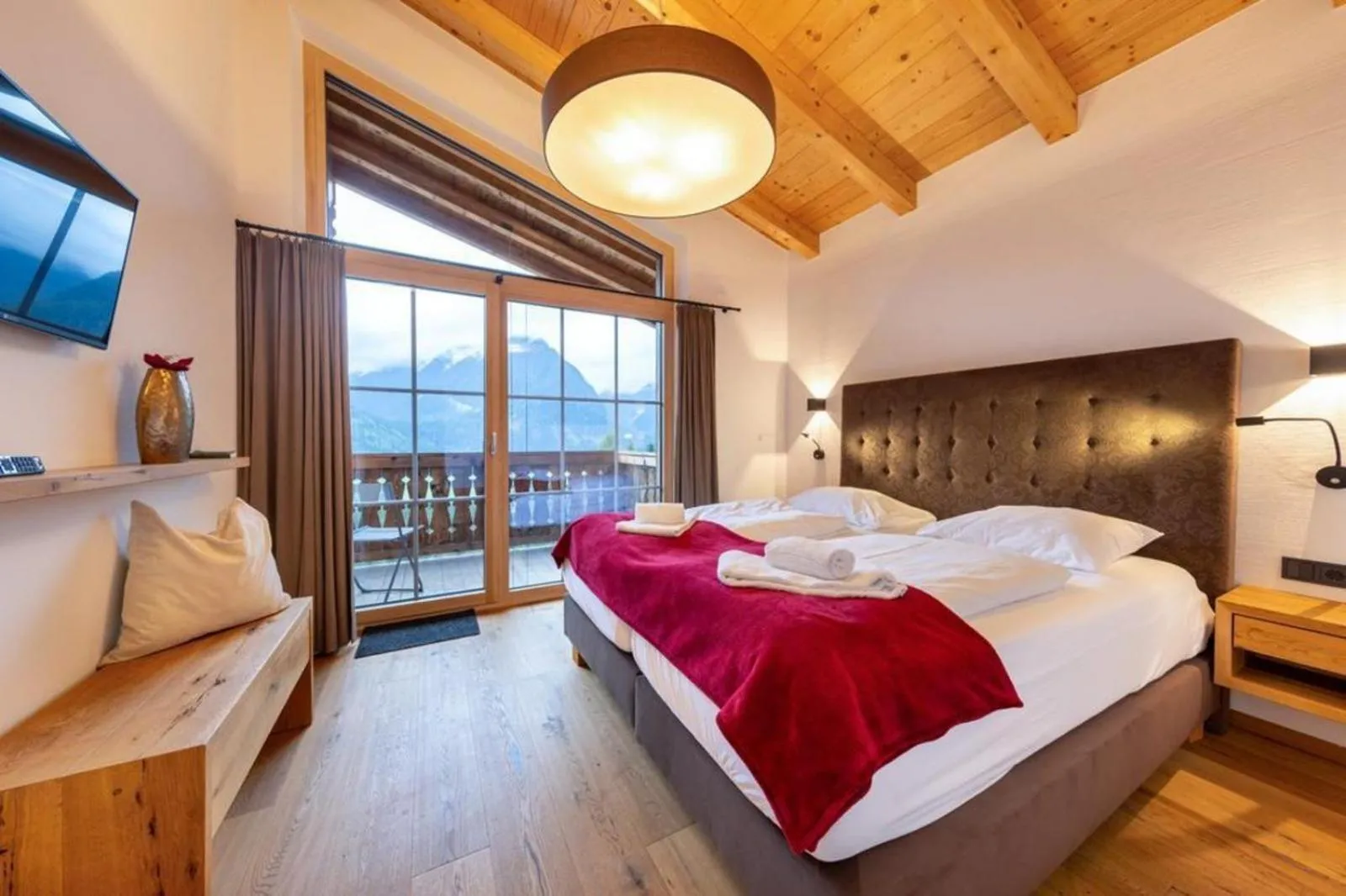 Bed in Nationalpark Chalet Schlieferspitze