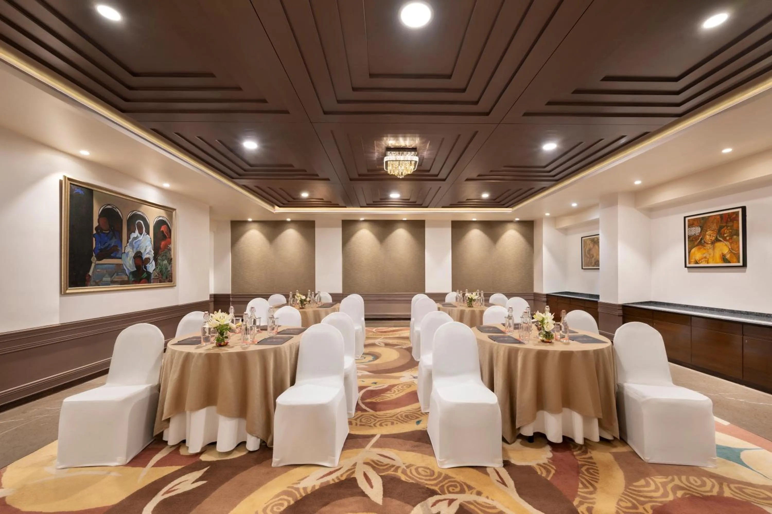 Banquet/Function facilities in Welcomhotel by ITC Hotels, Rama International, Aurangabad