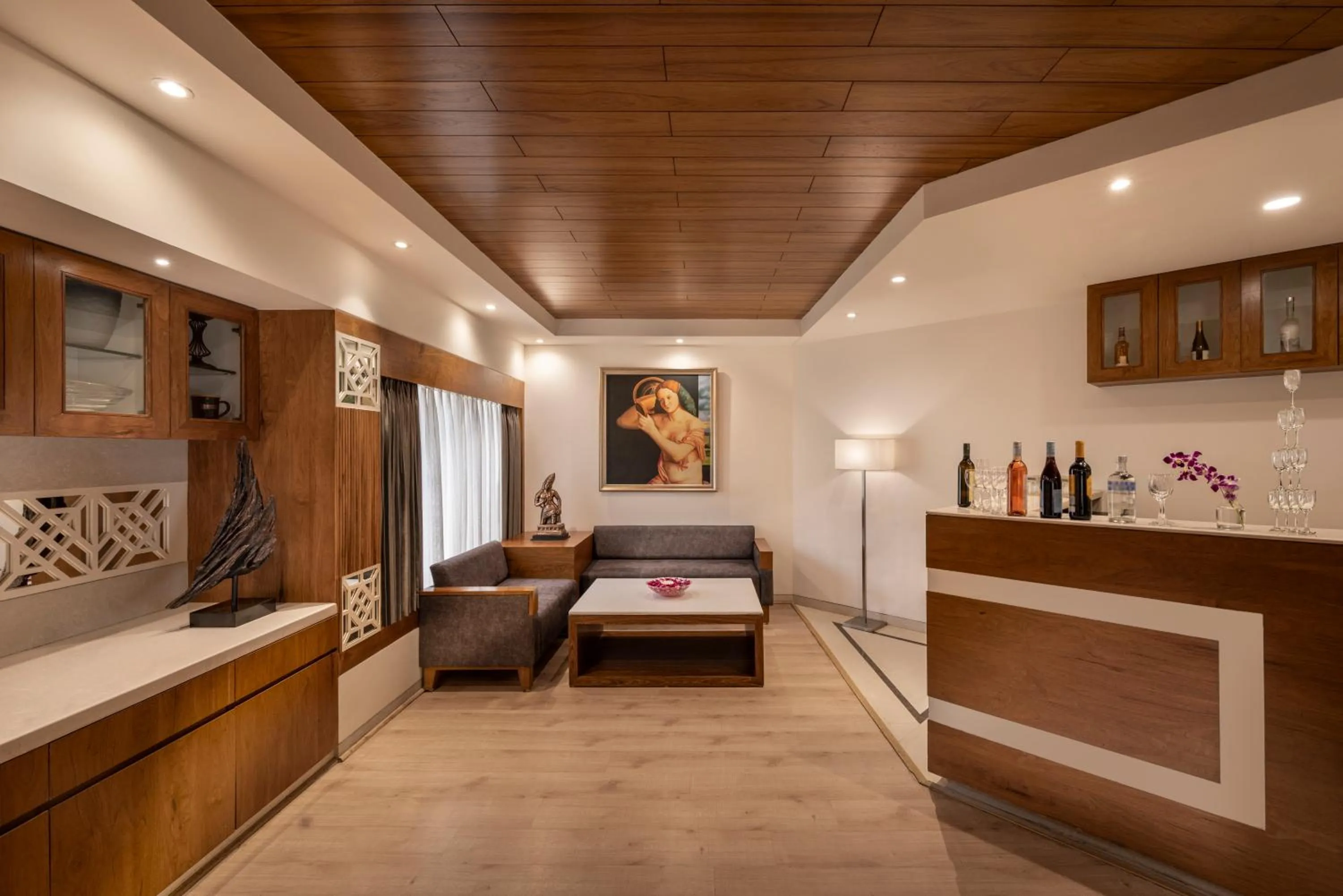 Living room, Bed in Welcomhotel by ITC Hotels, Rama International, Aurangabad