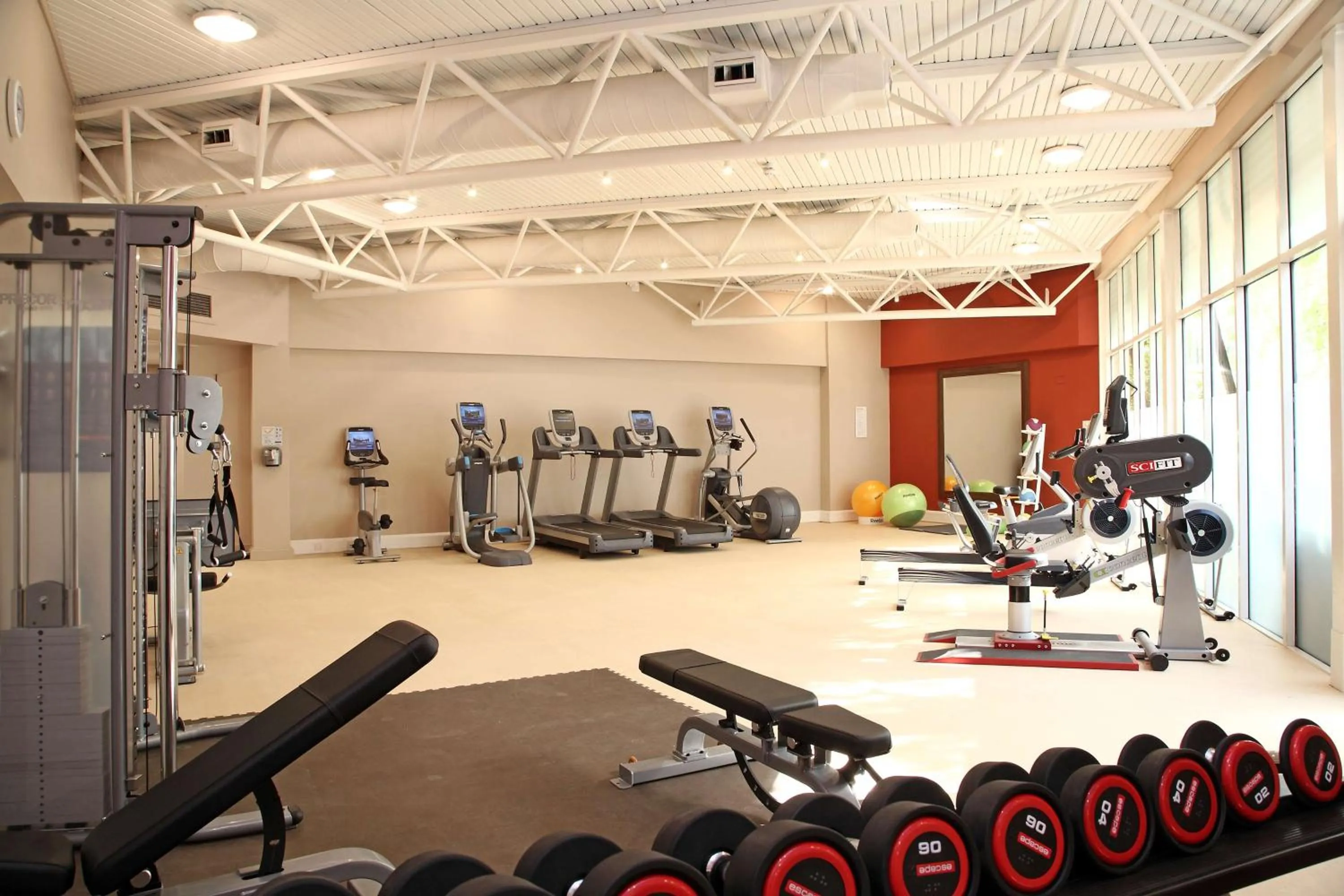 Fitness centre/facilities in DoubleTree by Hilton Bristol City Centre