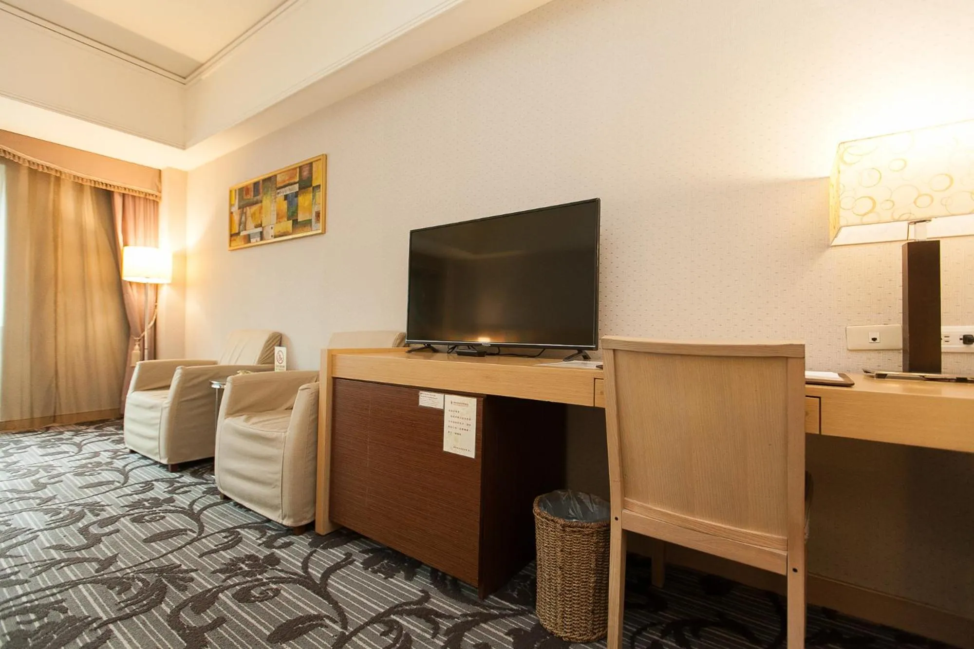 Photo of the whole room in Hoya Hot Springs Resort & Spa