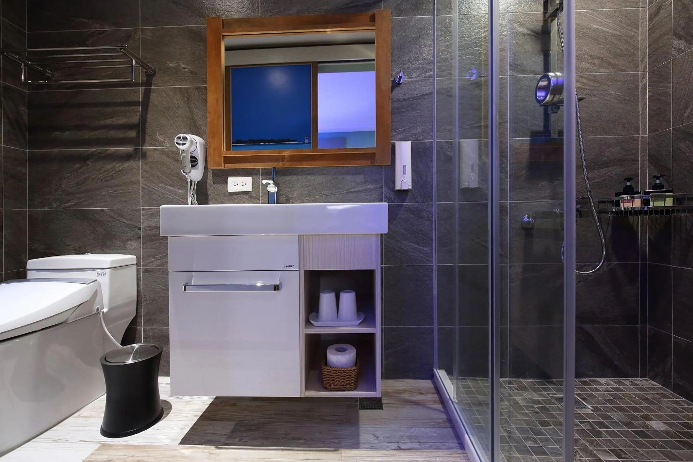 Bathroom in Jasmine Orange B&B