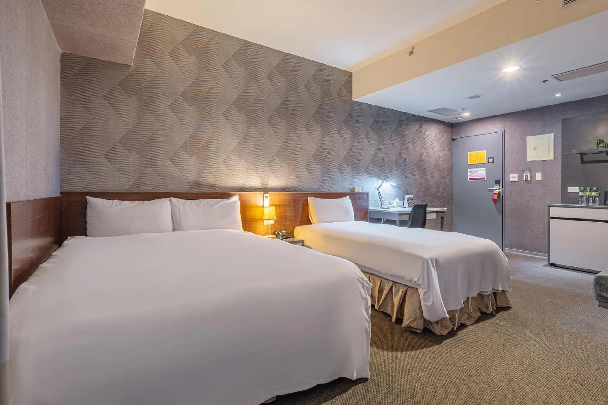 Bed in The Galerie Hotel