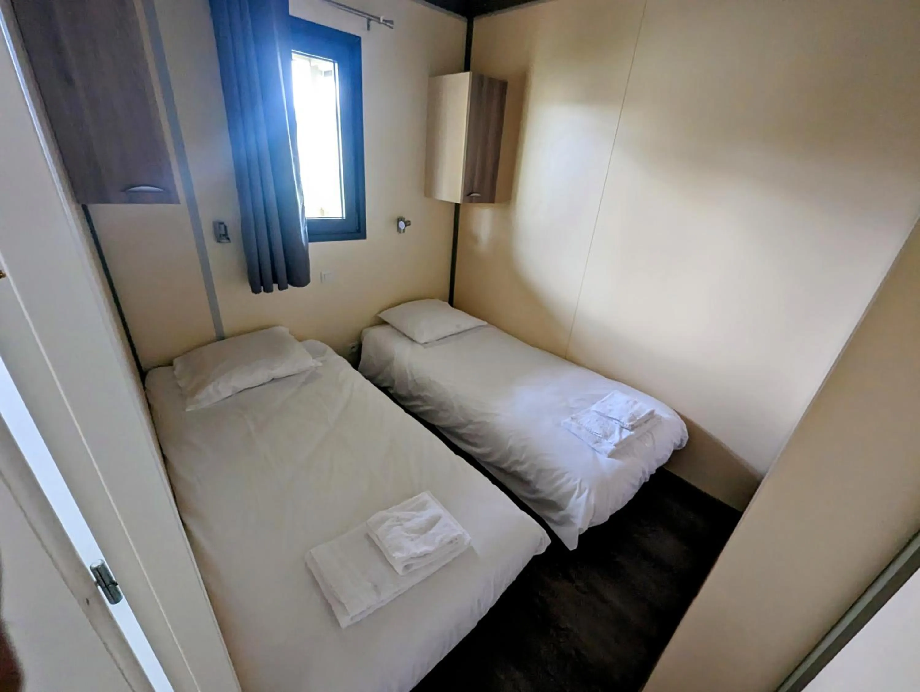 Bed in Lodge Hôtel & Spa Les Voiles du Grand Large