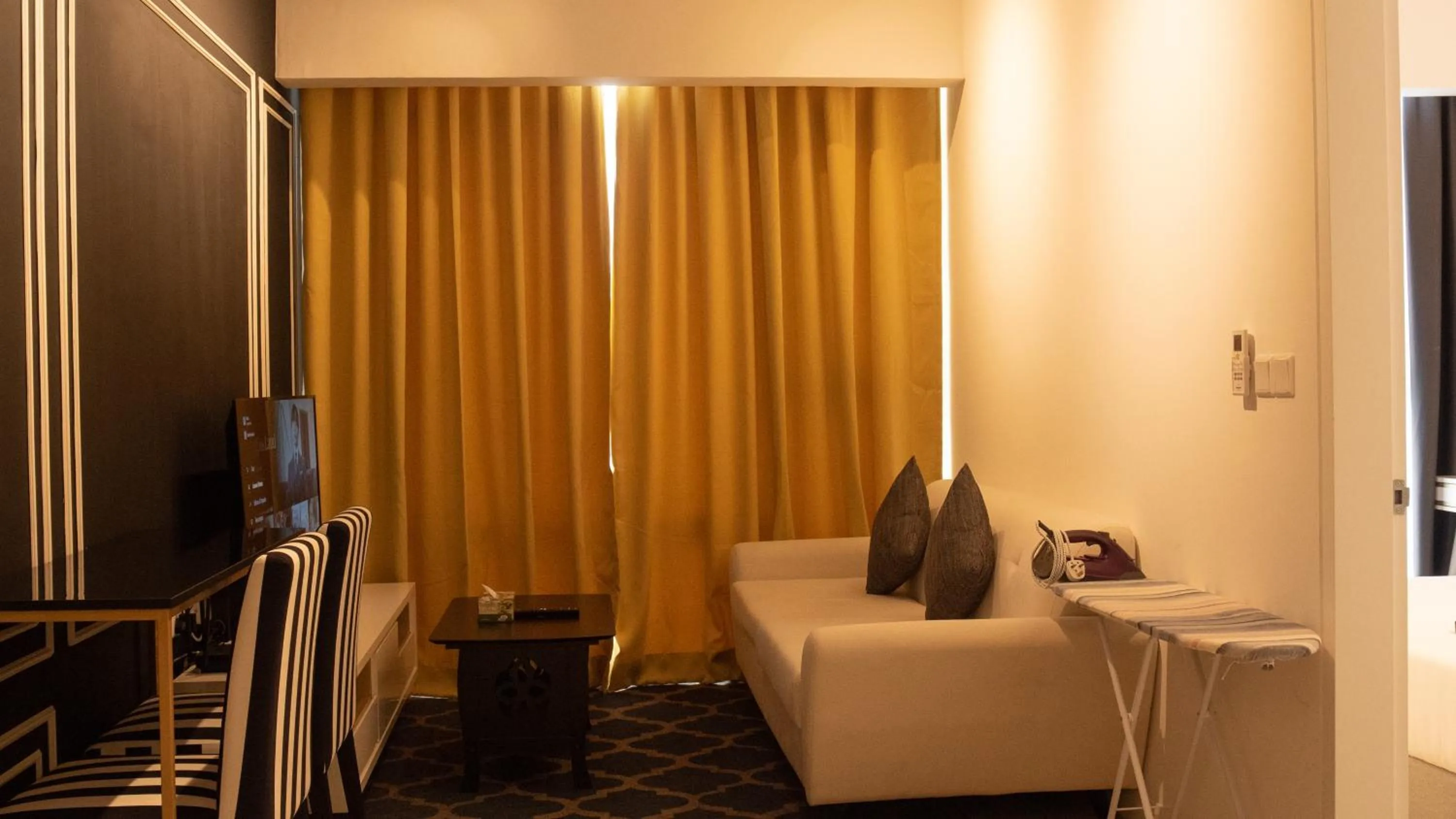 TV and multimedia in Axon Residence KLCC - JD HOME