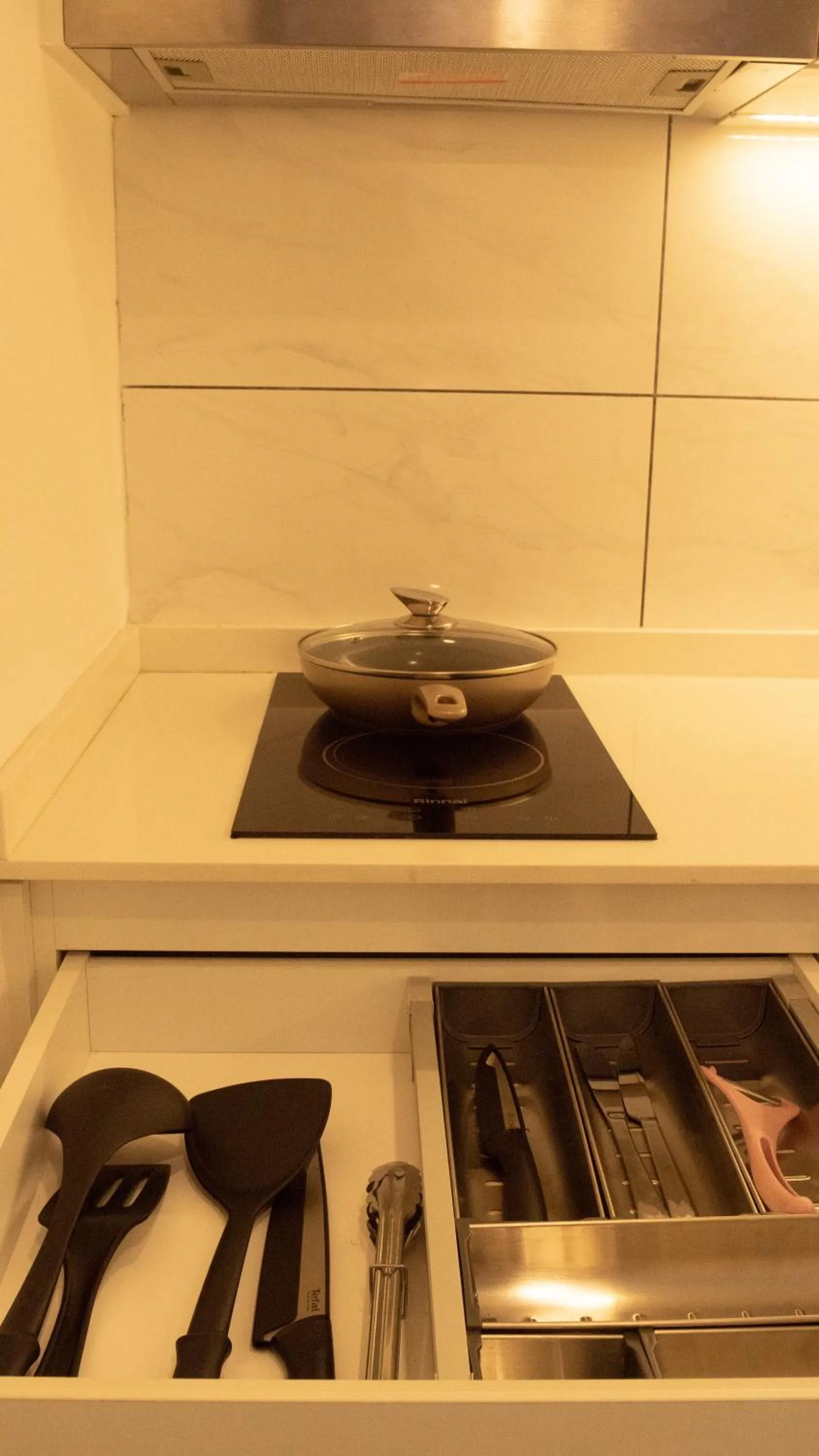 Kitchen or kitchenette in Axon Residence KLCC - JD HOME