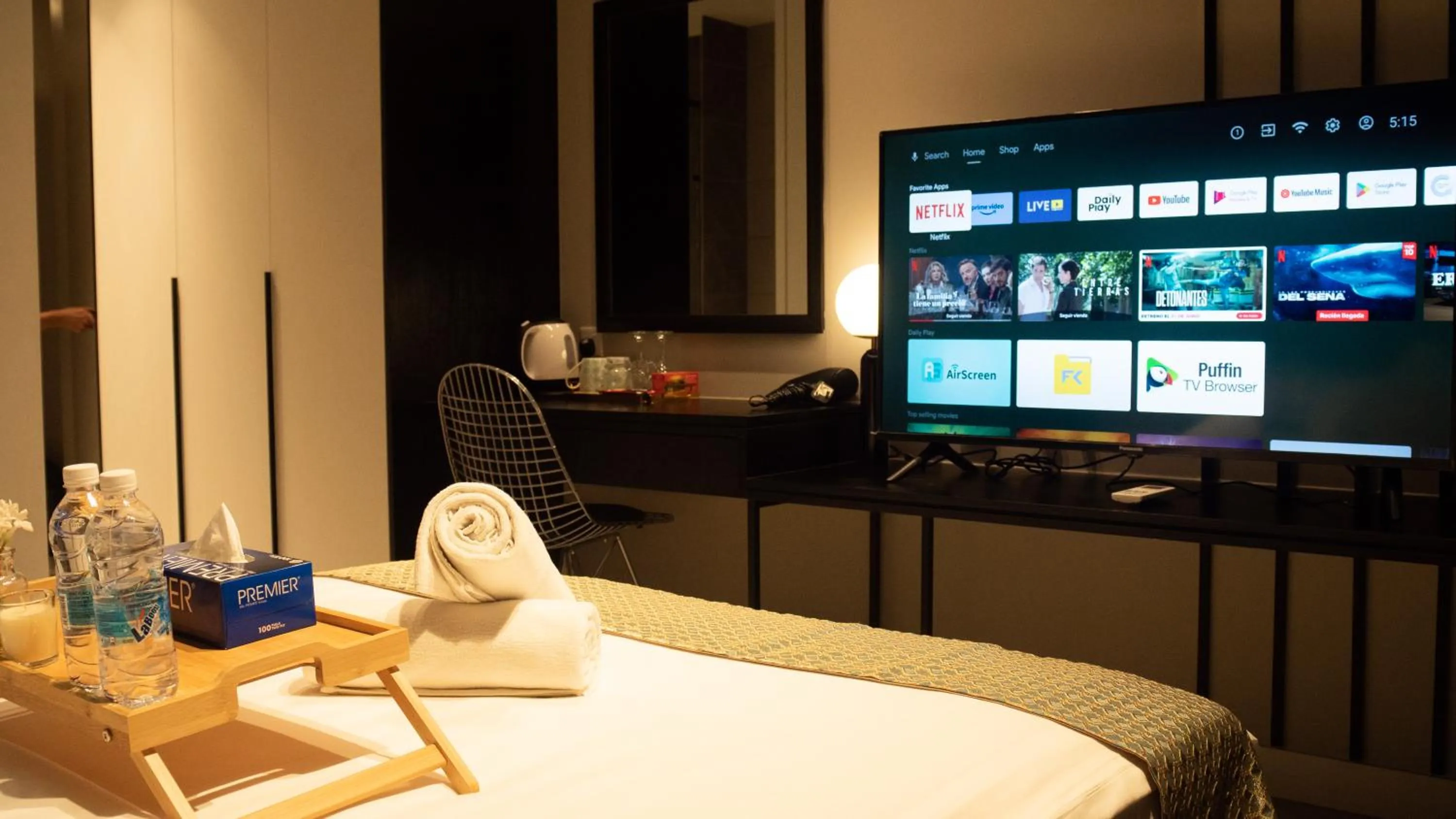 Communal lounge/ TV room in Axon Residence KLCC - JD HOME