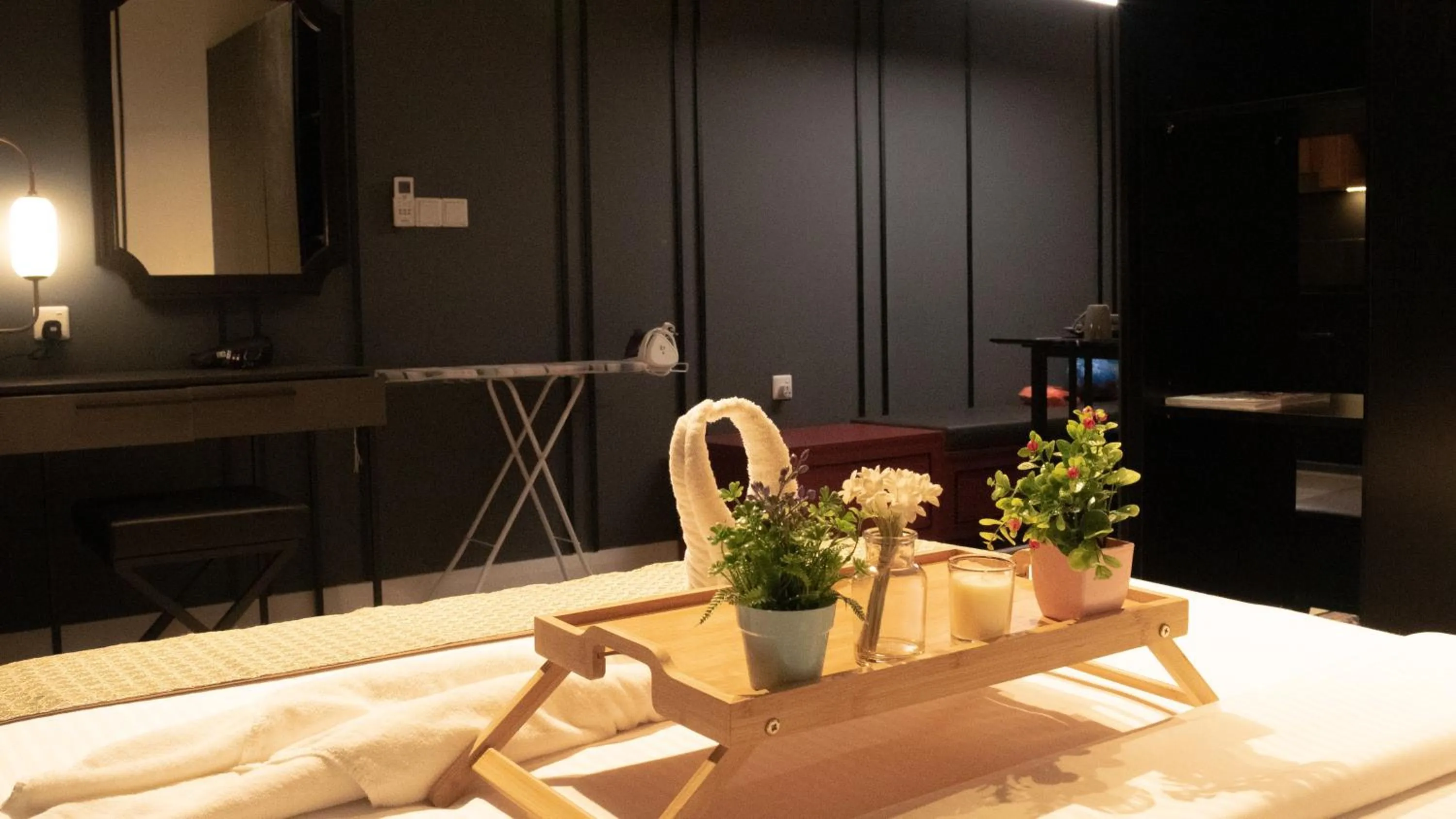 Living room, Bed in Axon Residence KLCC - JD HOME