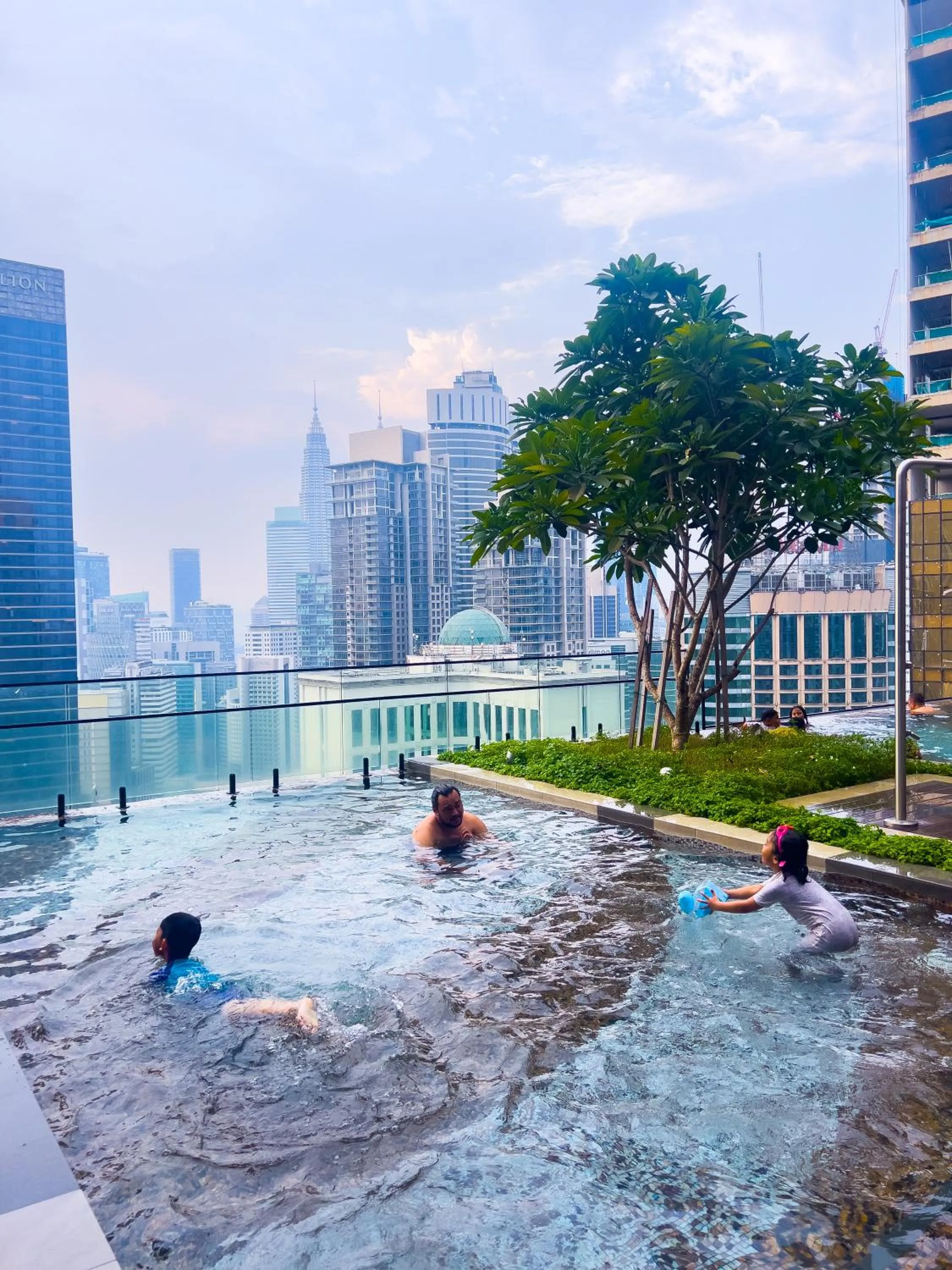 Day in Axon Residence KLCC - JD HOME