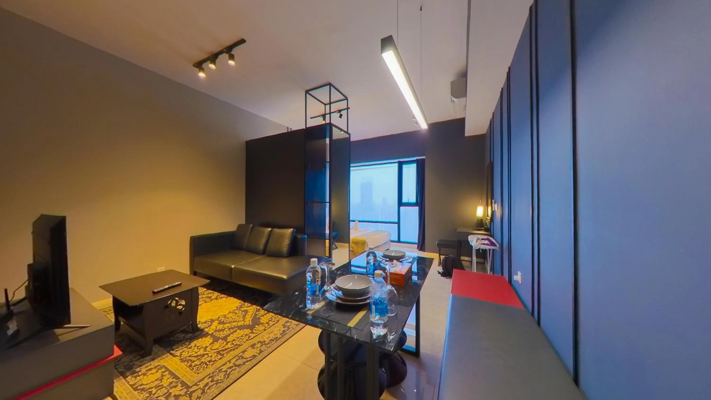 Communal lounge/ TV room in Axon Residence KLCC - JD HOME