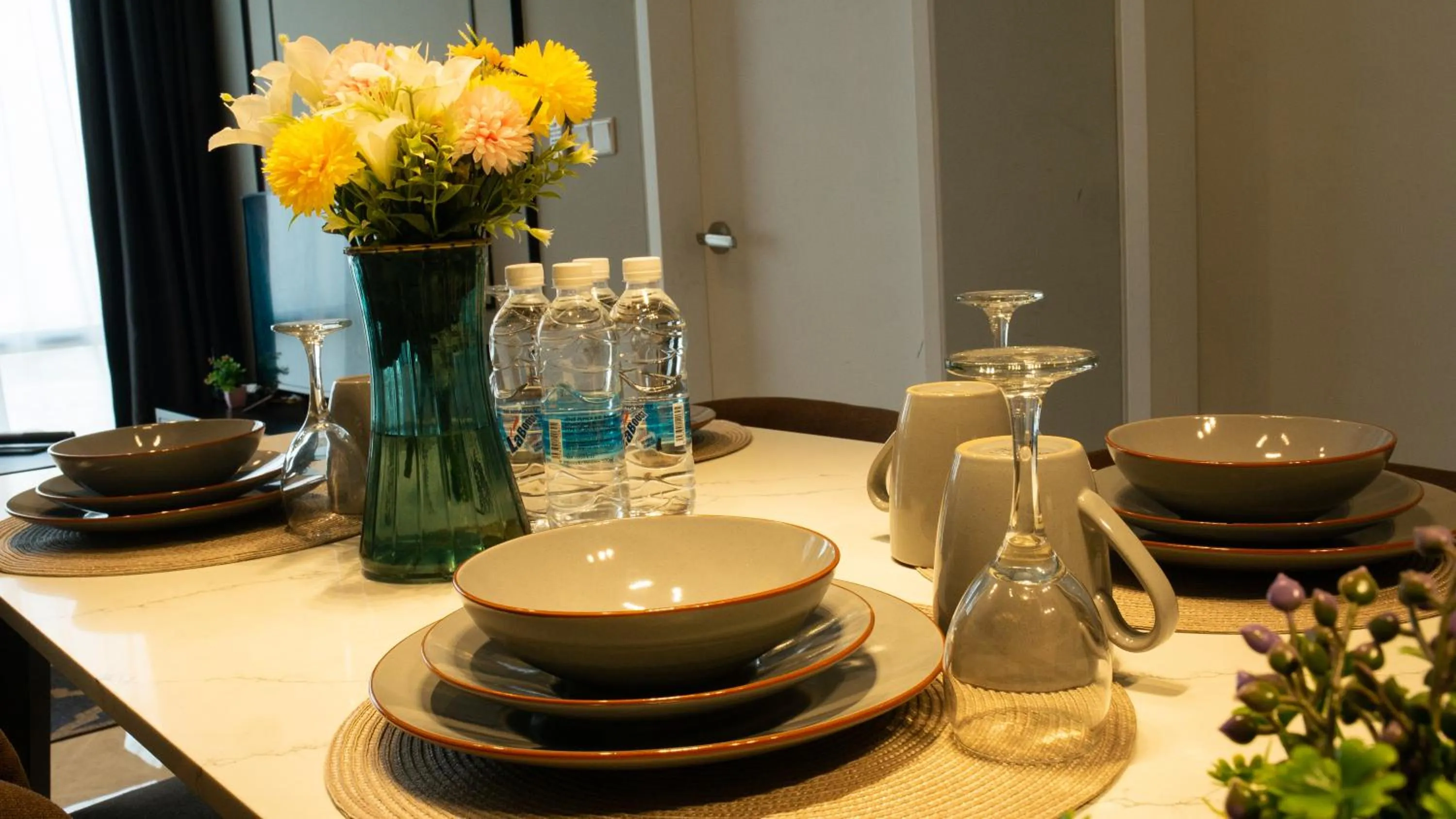 Food and drinks in Axon Residence KLCC - JD HOME