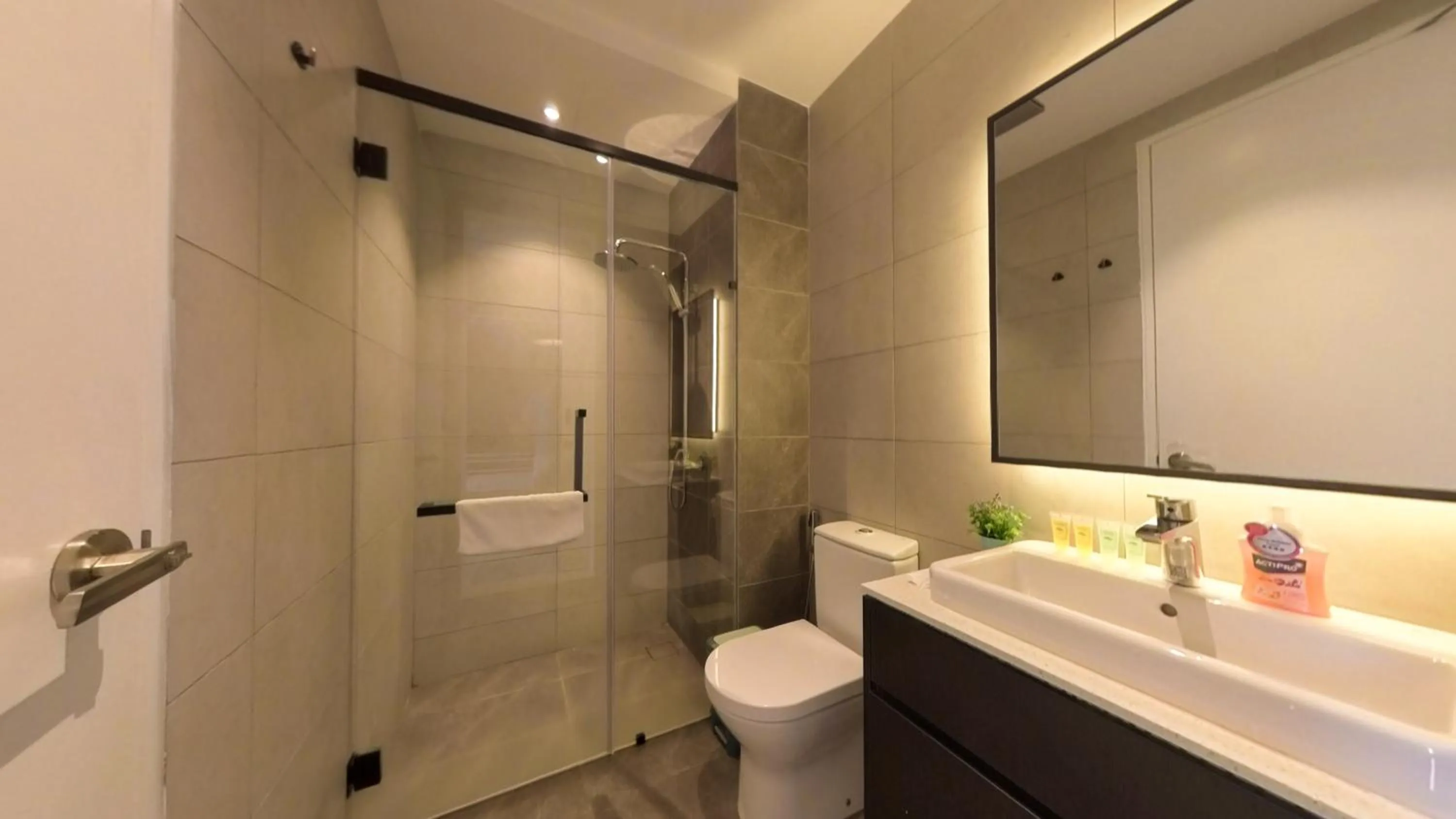 Shower in Axon Residence KLCC - JD HOME