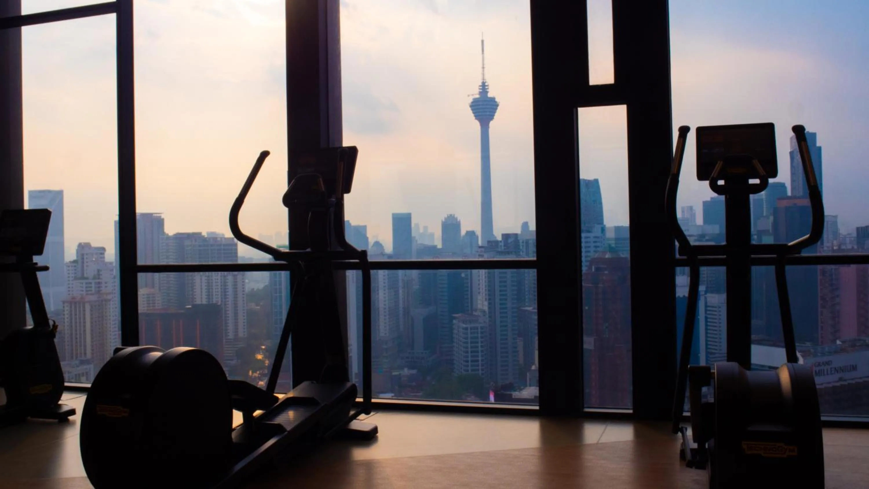 Fitness centre/facilities in Axon Residence KLCC - JD HOME