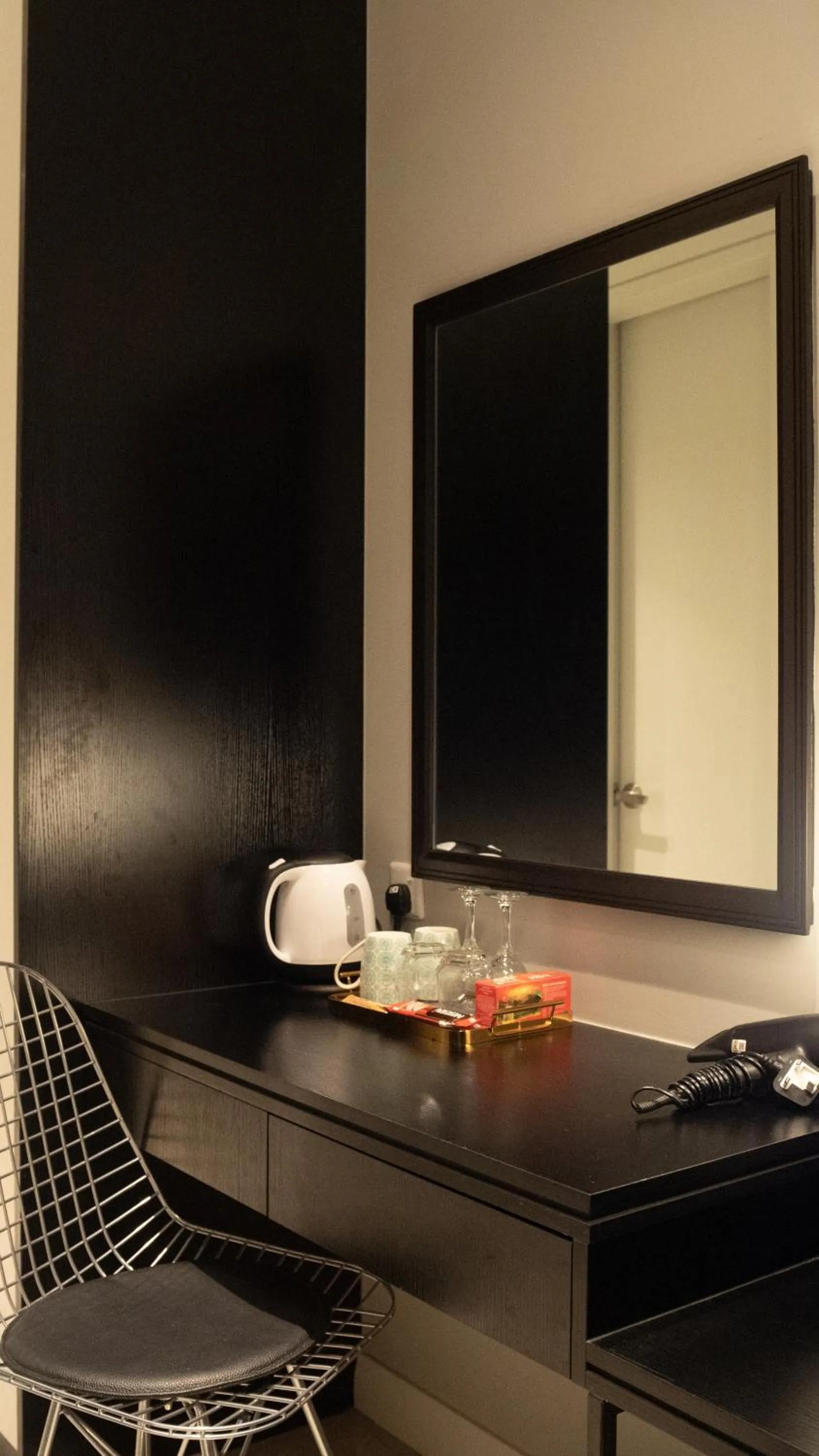 Coffee/tea facilities in Axon Residence KLCC - JD HOME