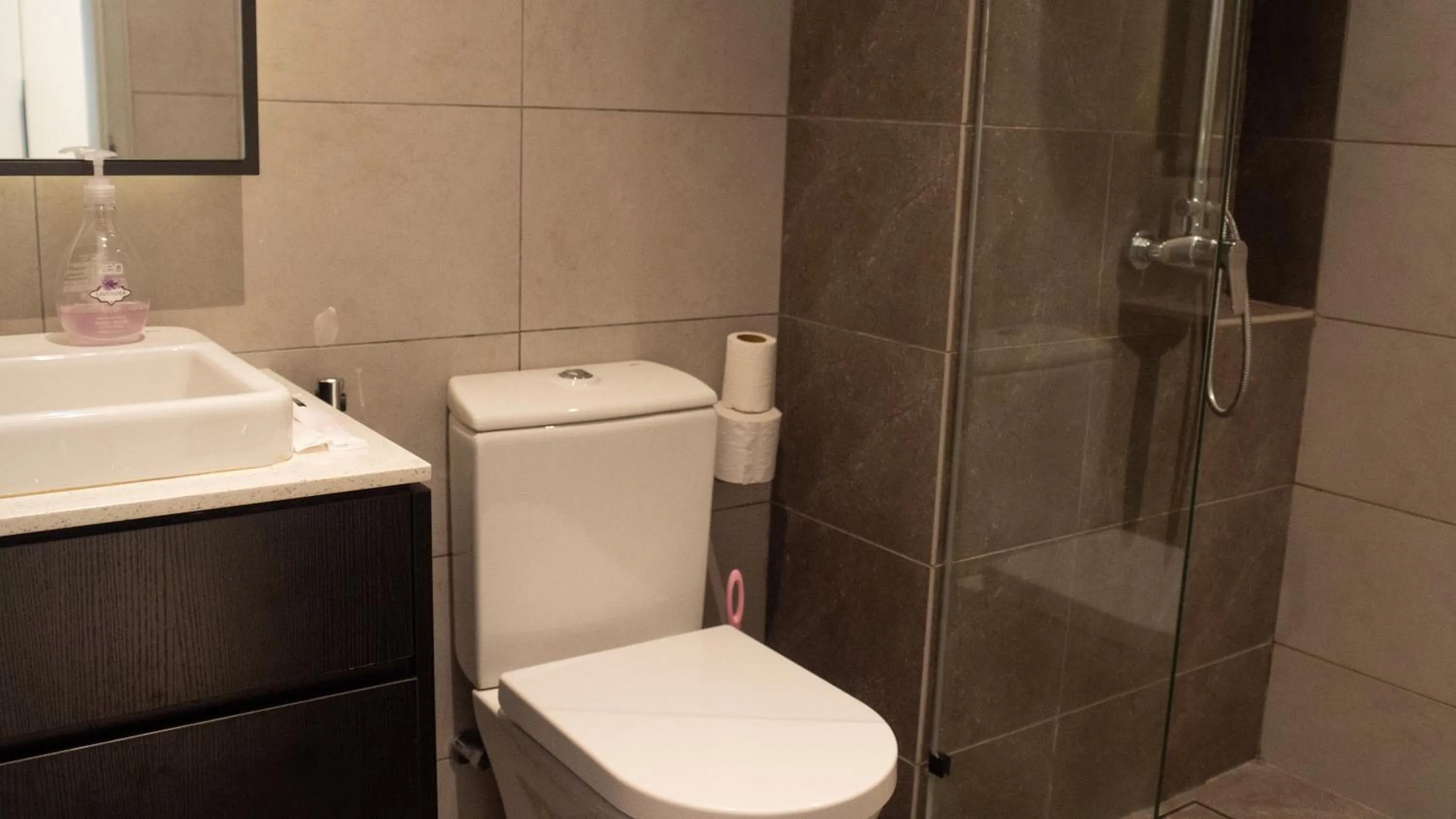 Shower in Axon Residence KLCC - JD HOME