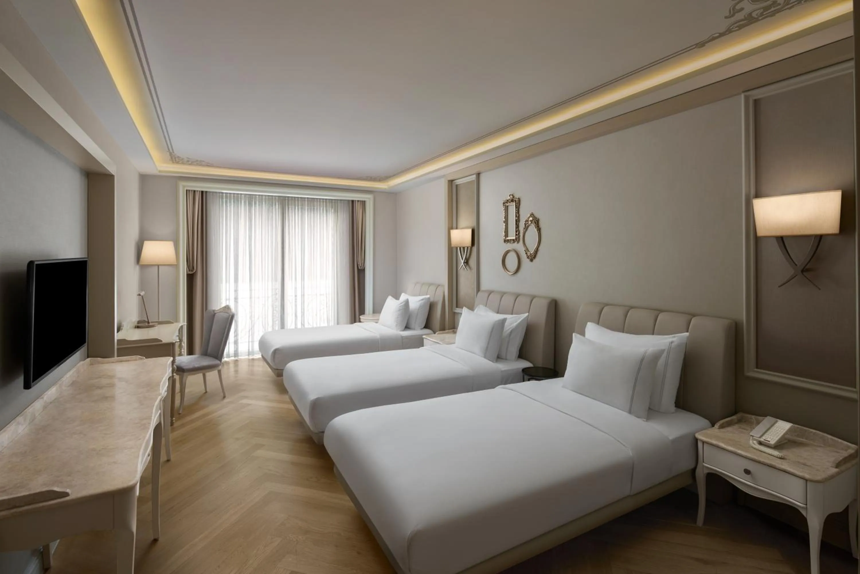Bed in Lazzoni Hotel