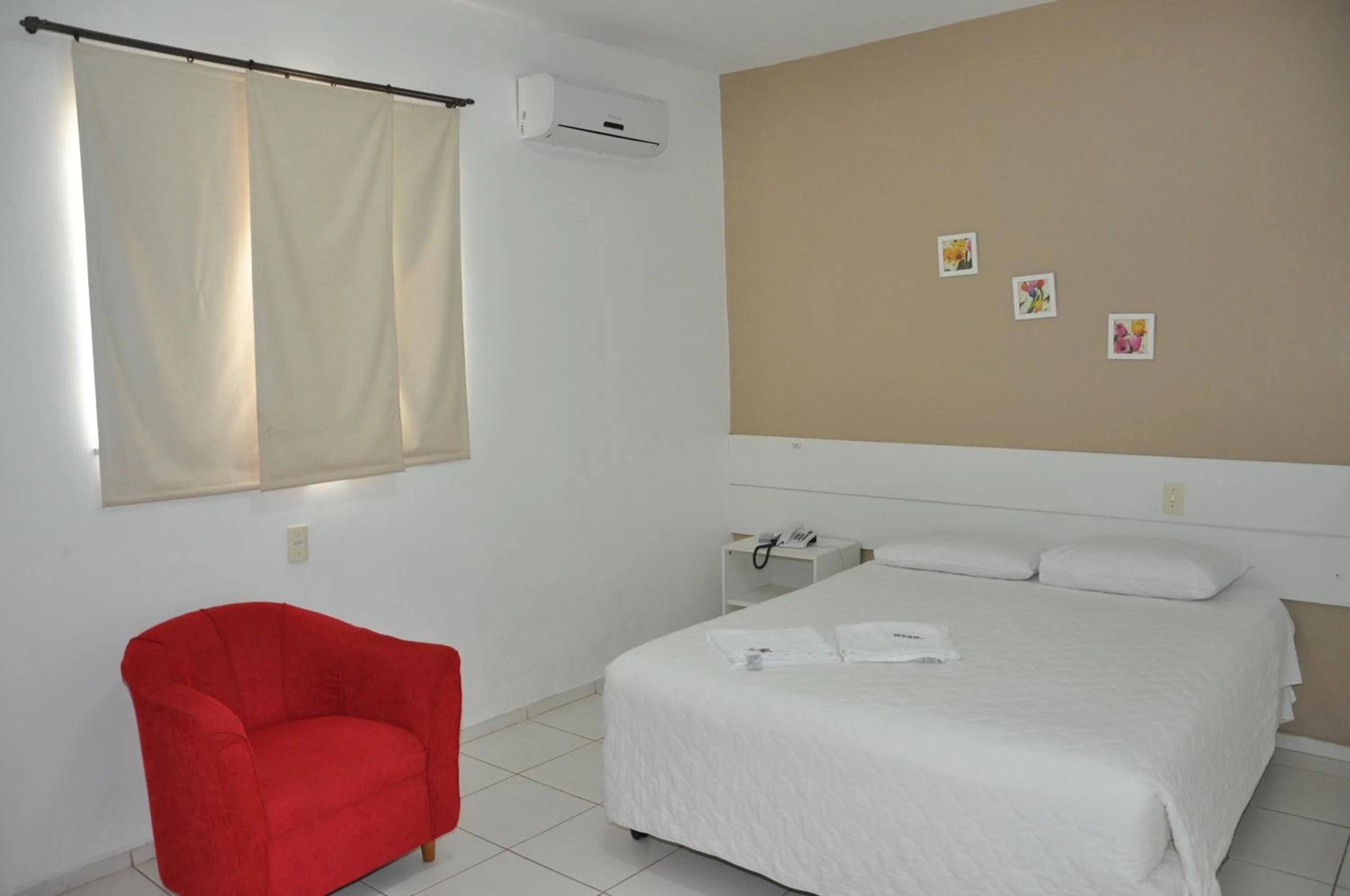 Bedroom, Bed in Hotel Ryad Express