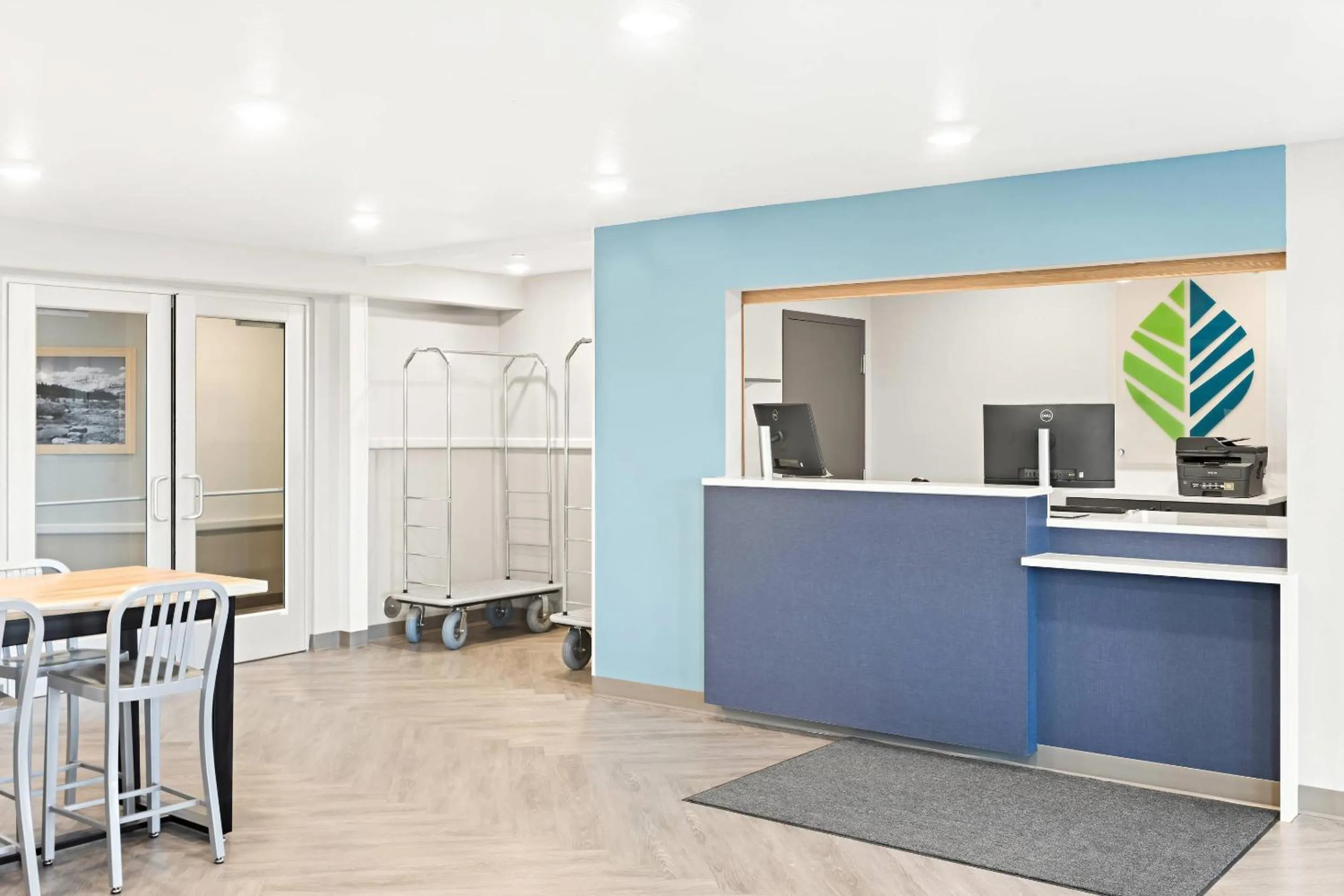 WoodSpring Suites Billings