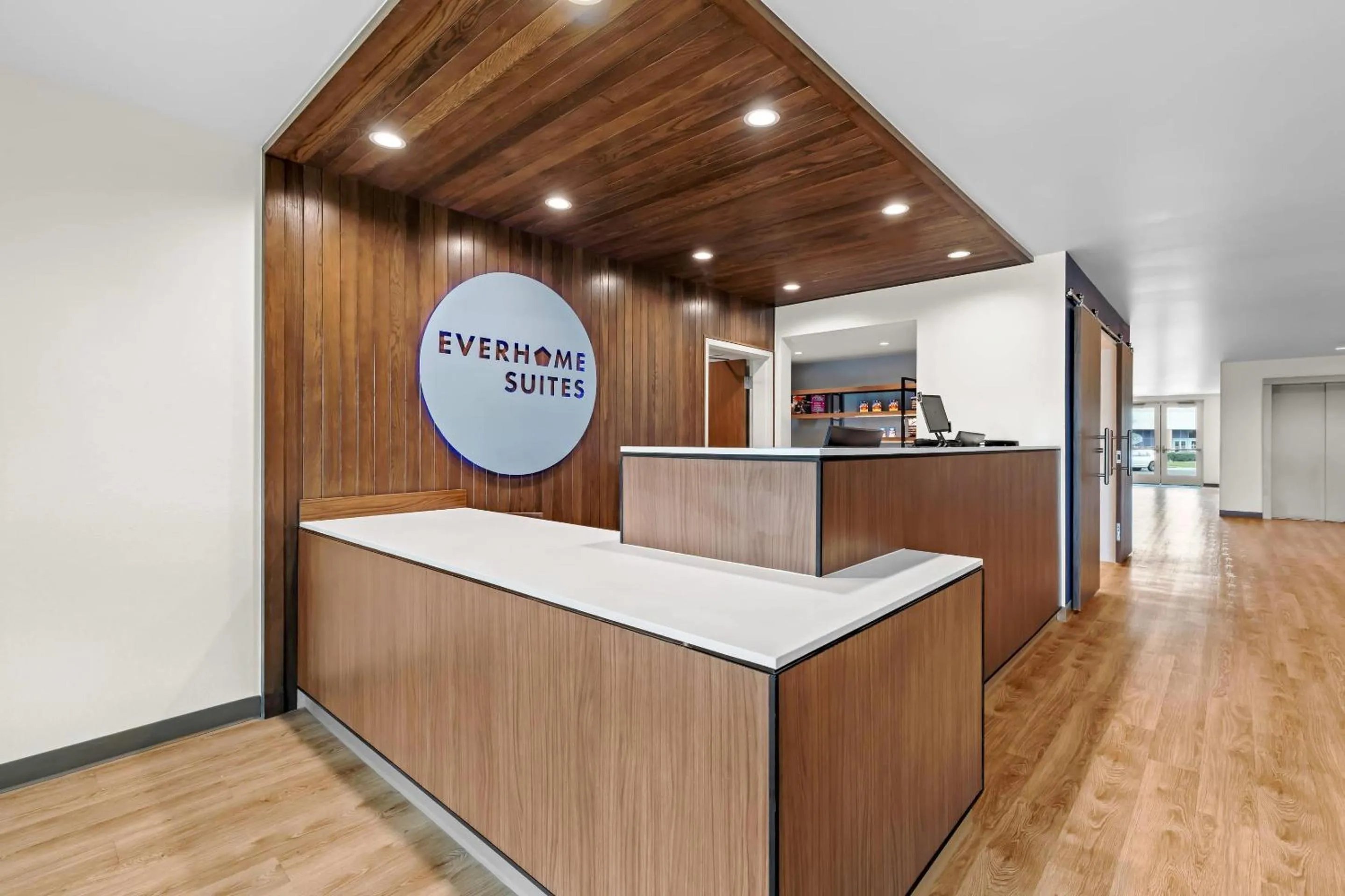 Everhome Suites Temecula