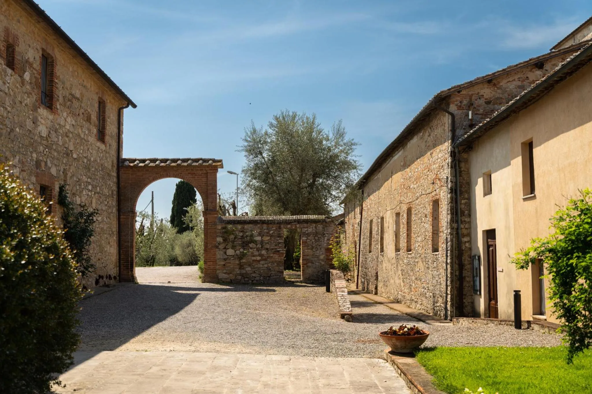 Quiet street view in Certosa di Pontignano Residenza d'Epoca - Place of Charme