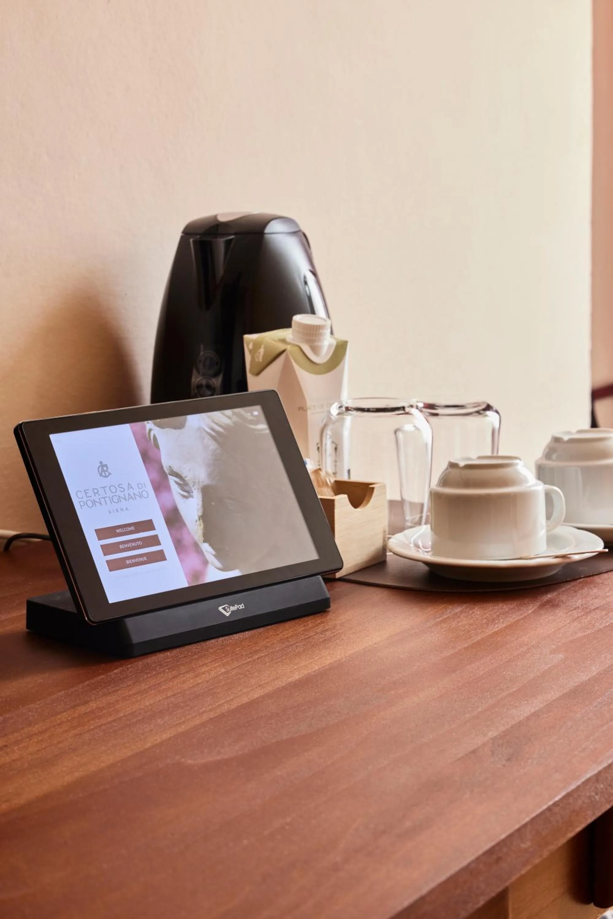 Coffee/tea facilities in Certosa di Pontignano Residenza d'Epoca - Place of Charme