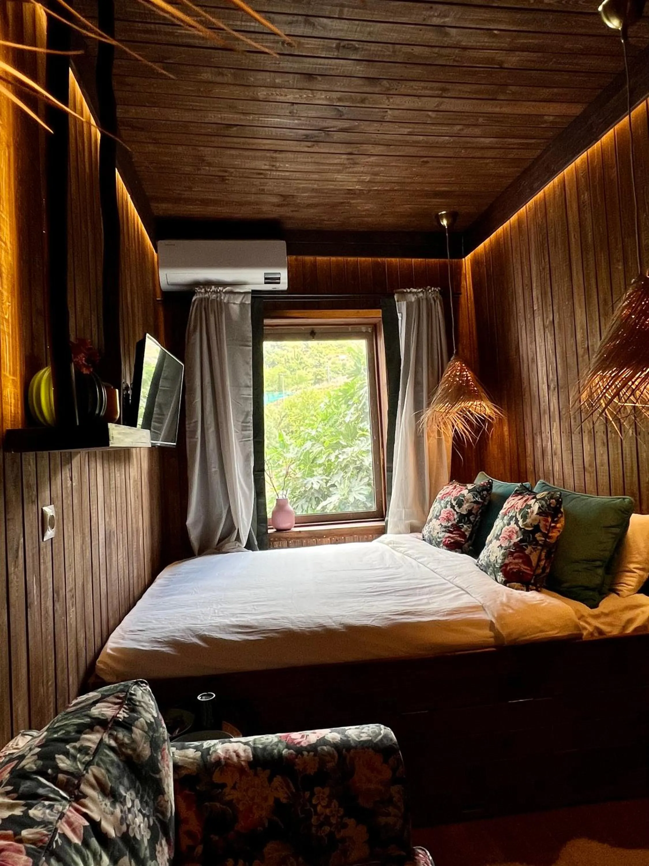 Photo of the whole room, Bed in Dar Elrio