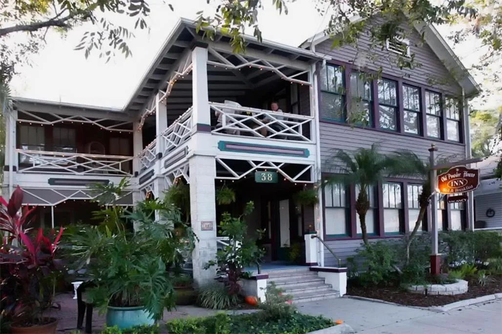 Property building in Old Powder House Inn