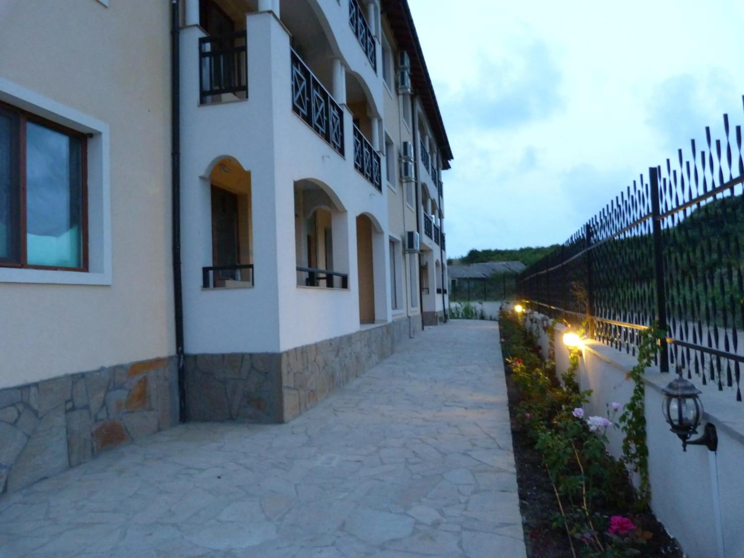 Facade/entrance in Toma's Residence - Front Beach