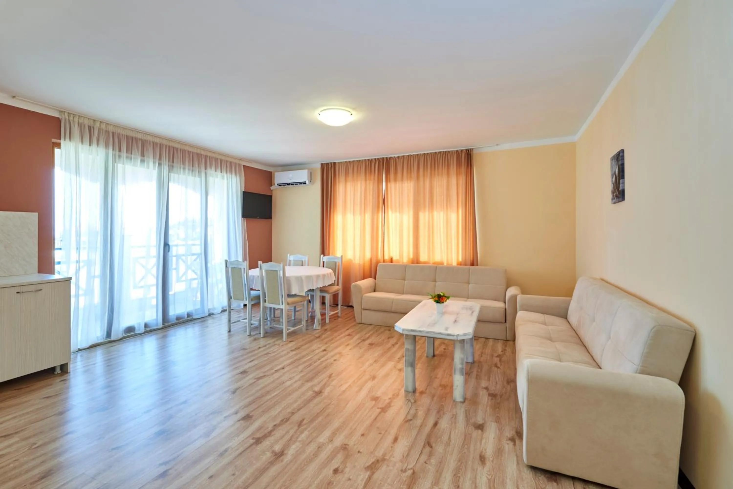 Living room in Toma's Residence - Front Beach