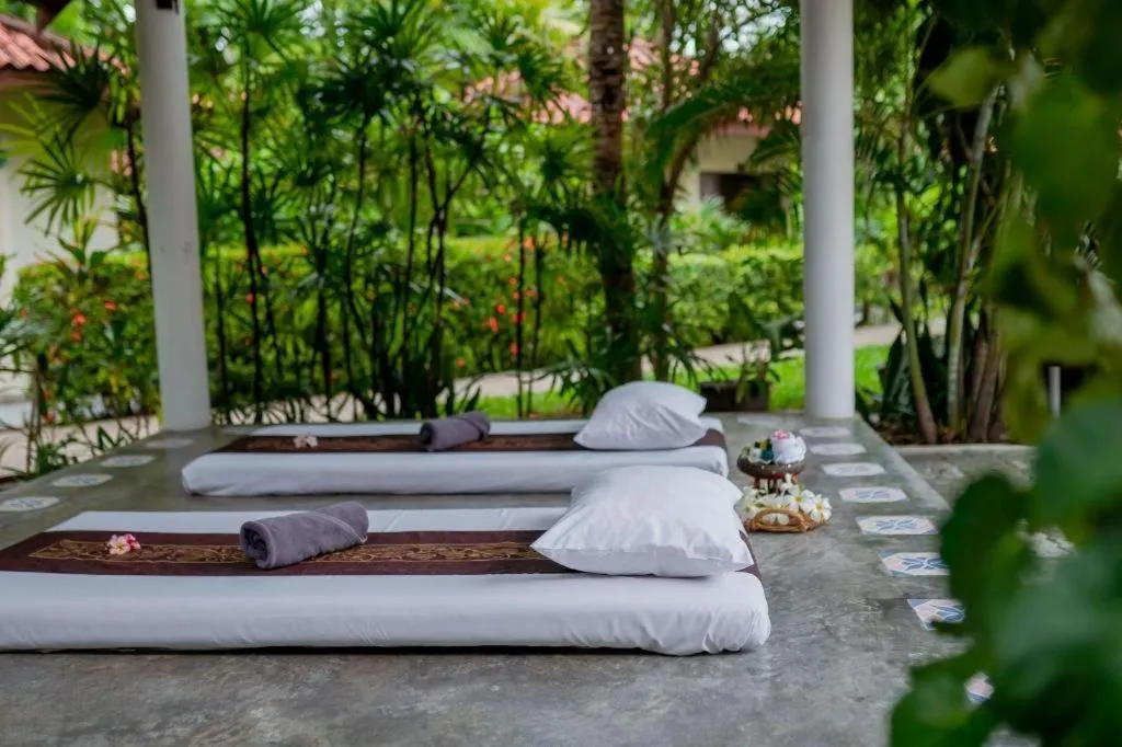 Hyton Leelavadee Hotel