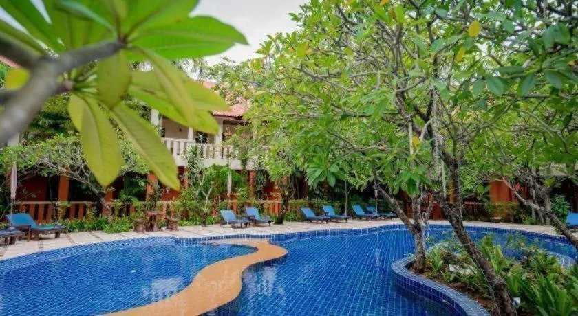 Hyton Leelavadee Hotel