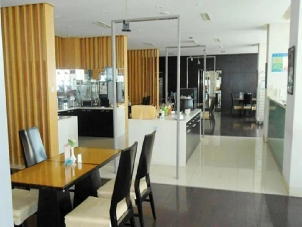 Jinjiang Inn Tianjin Binhai New District Tanggu Metro Station