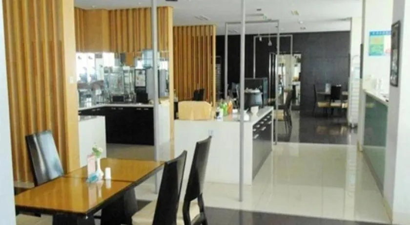 Jinjiang Inn Tianjin Binhai New District Tanggu Metro Station