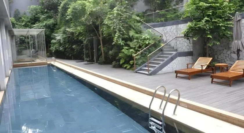 Guangzhou Carat Hotel