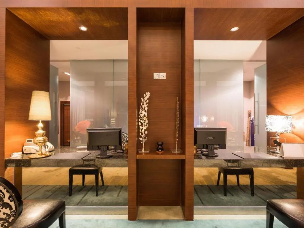 Guangzhou Carat Hotel