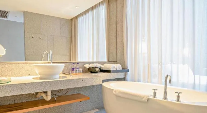 Guangzhou Carat Hotel