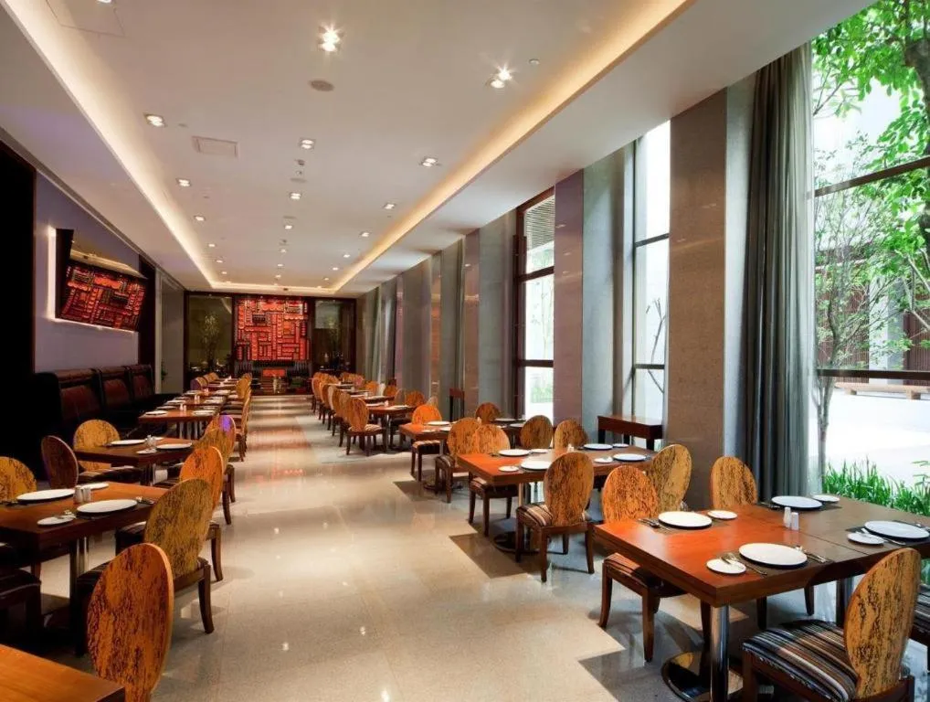 Guangzhou Carat Hotel