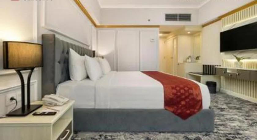 Bed in Hotel Pangeran