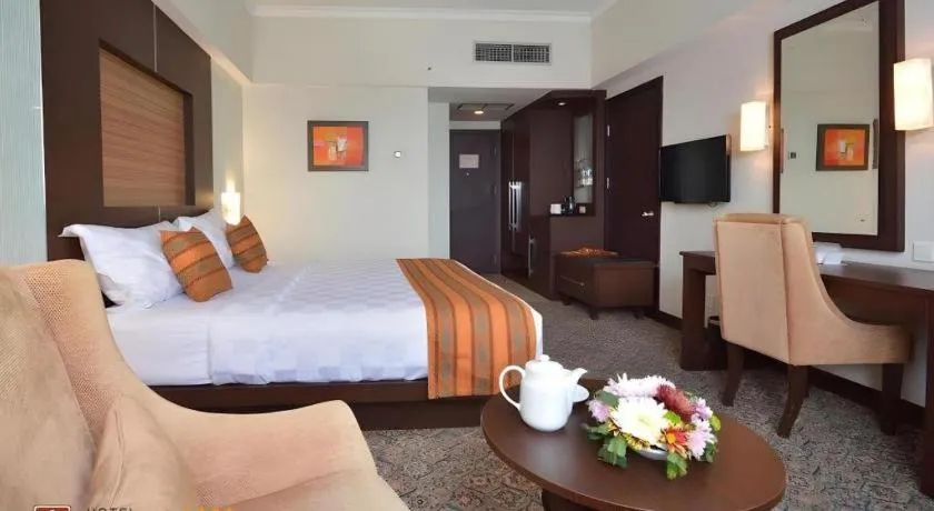 Bed in Hotel Pangeran