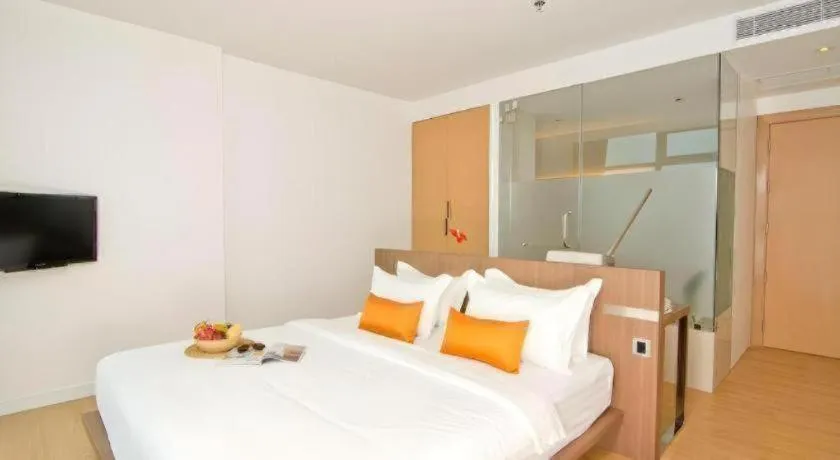 Bed in Seven Zea Chic Hotel